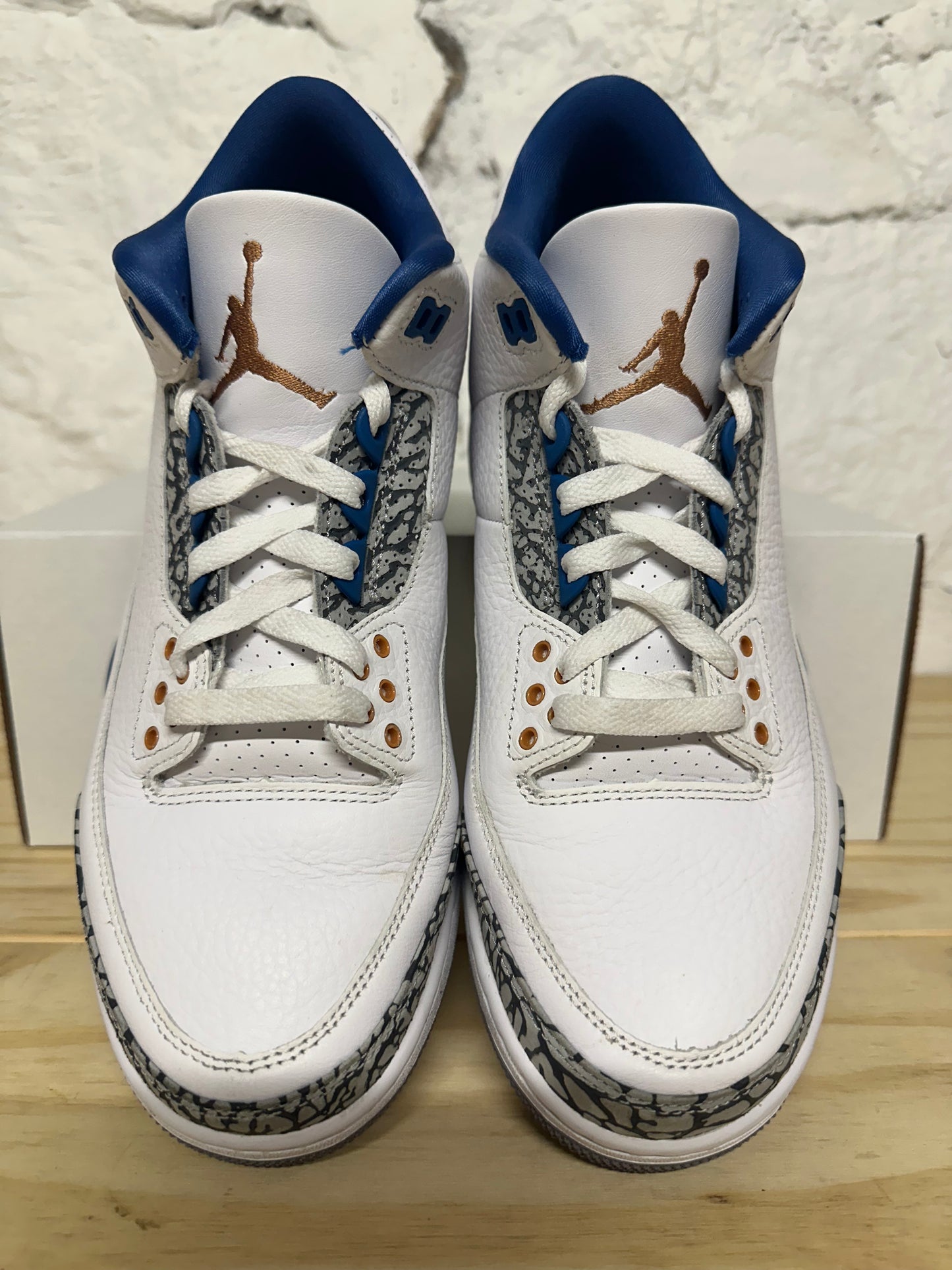 Air Jordan 3 Wizards Sz 9