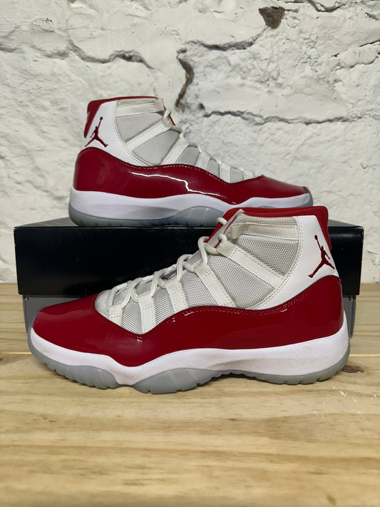 Air Jordan 11 High Cherry Sz 9.5