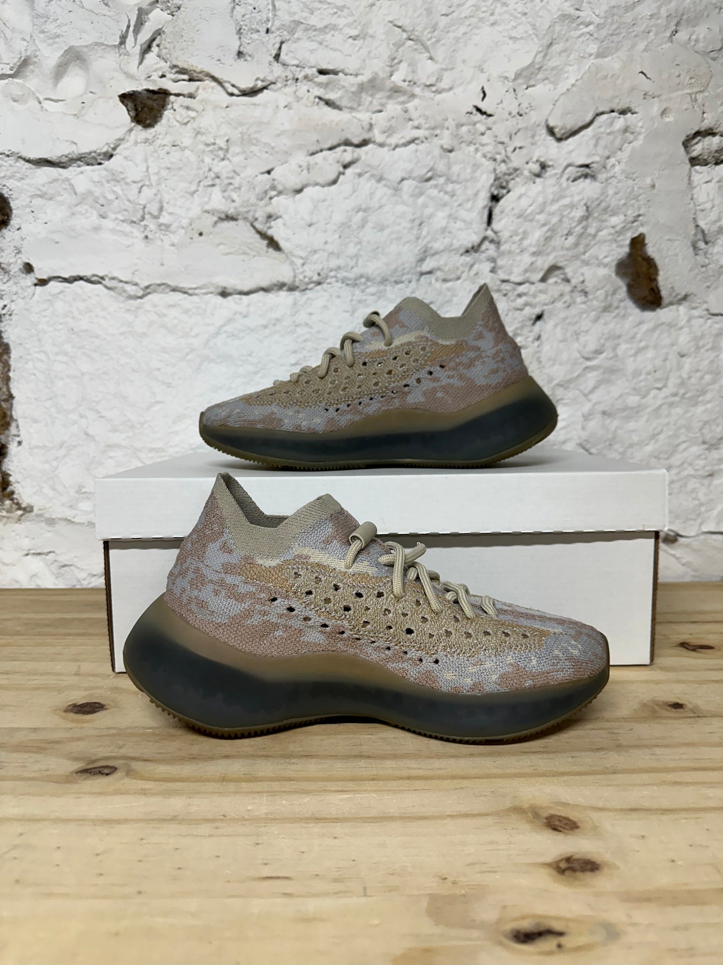 Yeezy 380 Pepper Sz 5