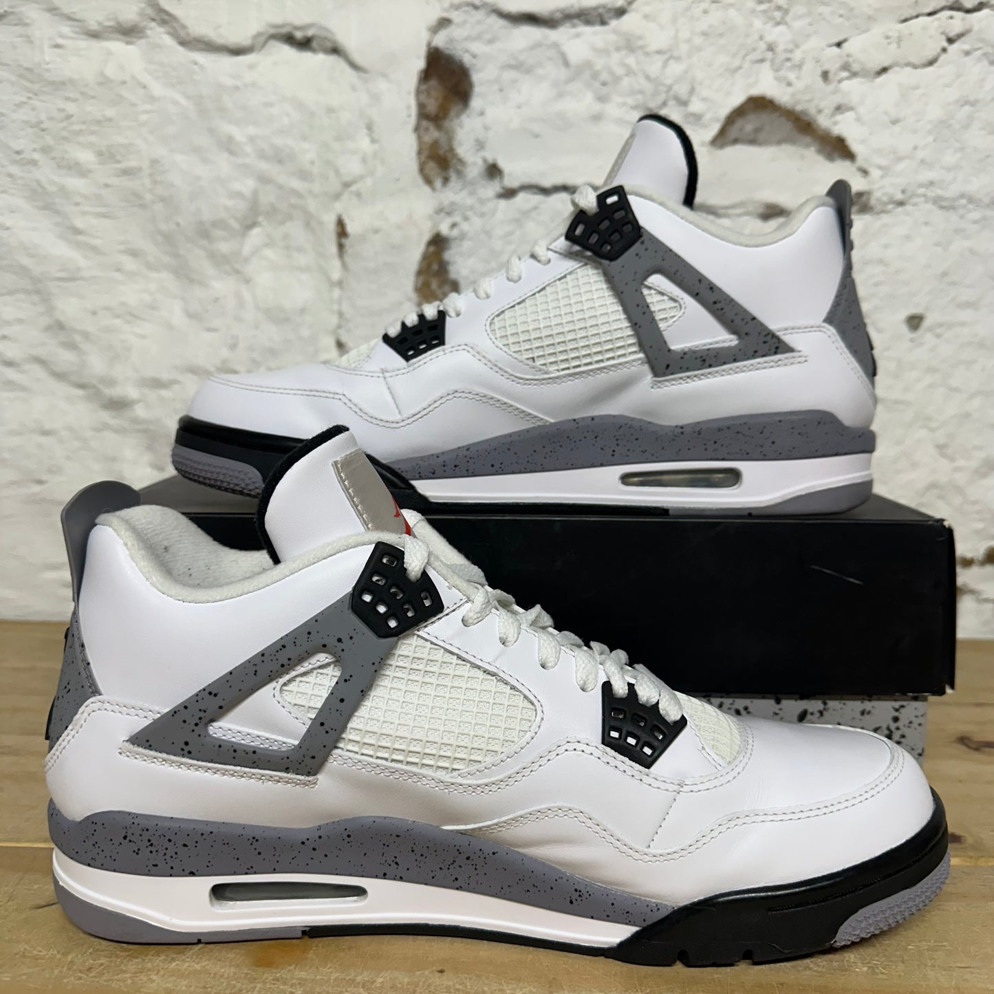 Air Jordan 4 White Cement (2012) Sz 11
