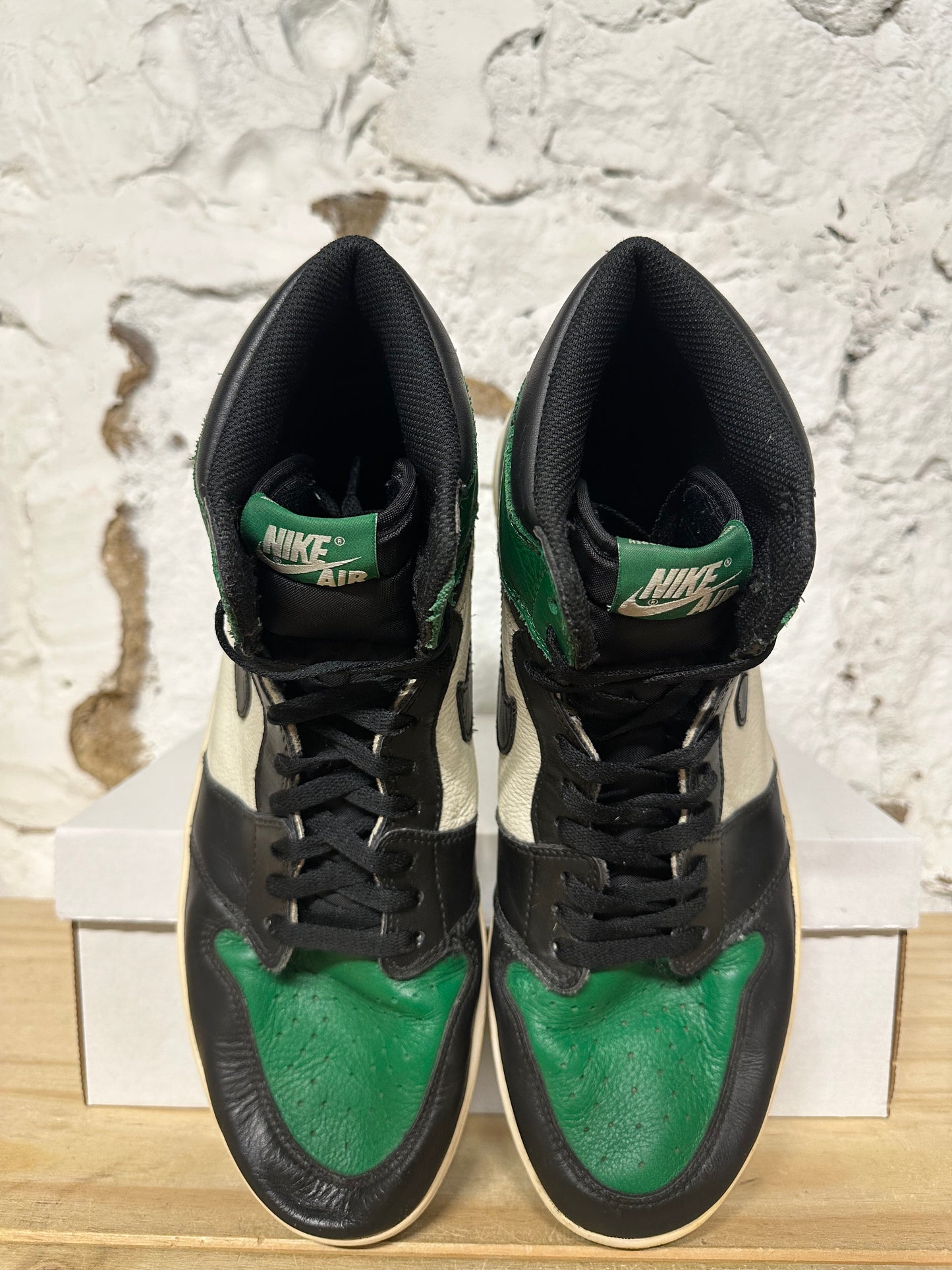 Air Jordan 1 High Pine Green Sz 14