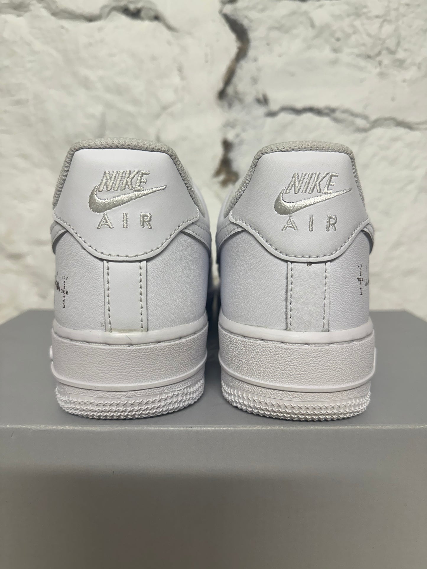 Nike Air Force 1 Low Utopia Sz 6.5 (8W) DS