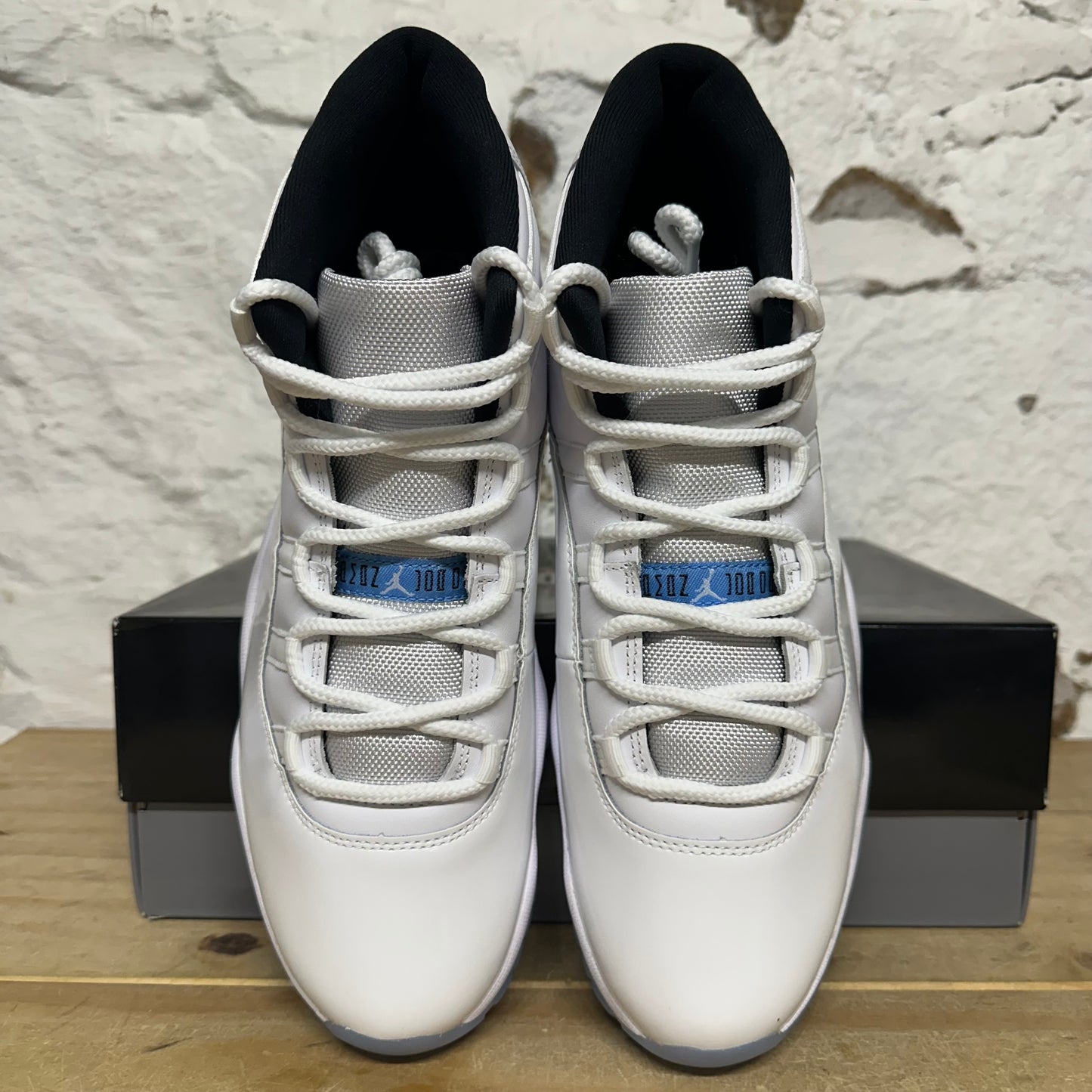 Air Jordan 11 High Legend Blue Sz 10.5 DS