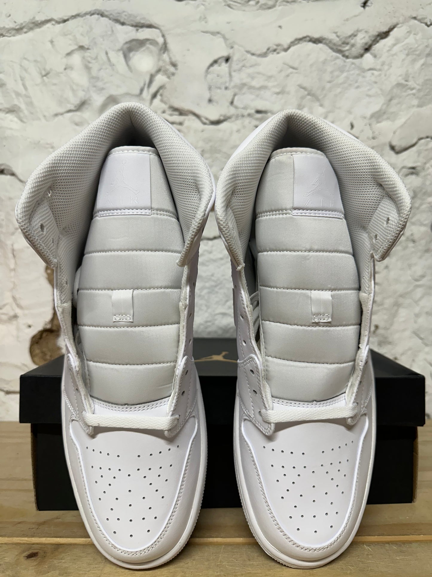 Air Jordan 1 Mid Triple White Sz 14 DS