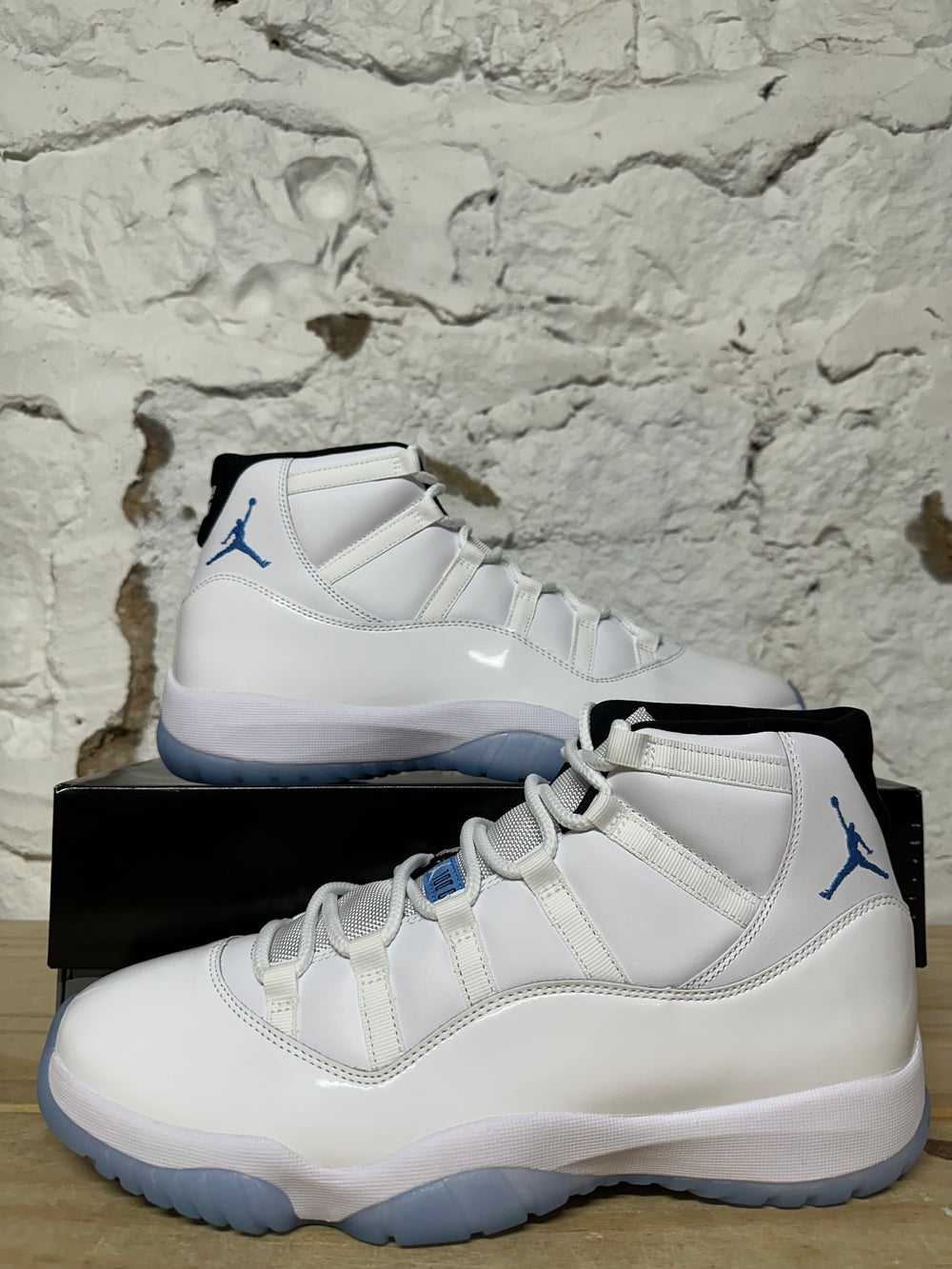 Air Jordan 11 High Legend Blue Sz 13 DS