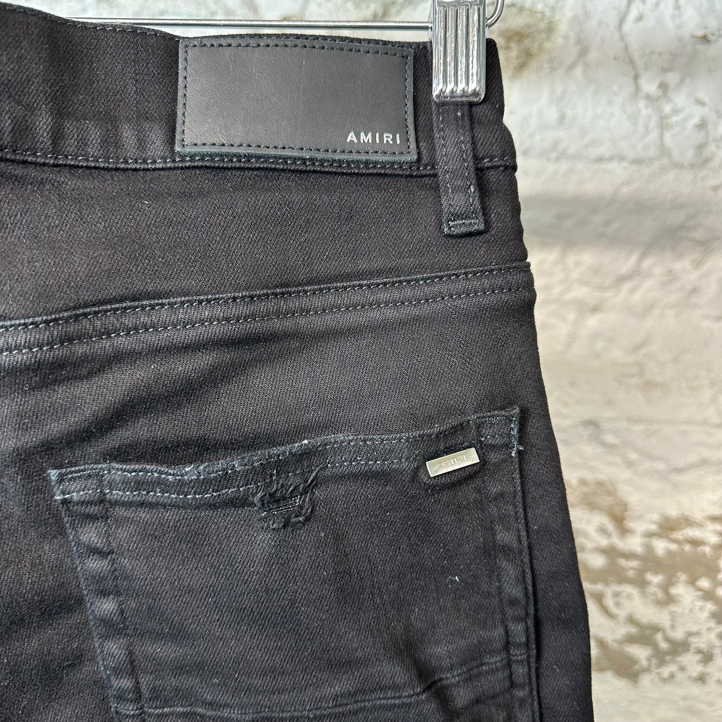 Amiri MX1 Aloha Patch Black Denim Jeans Sz 29