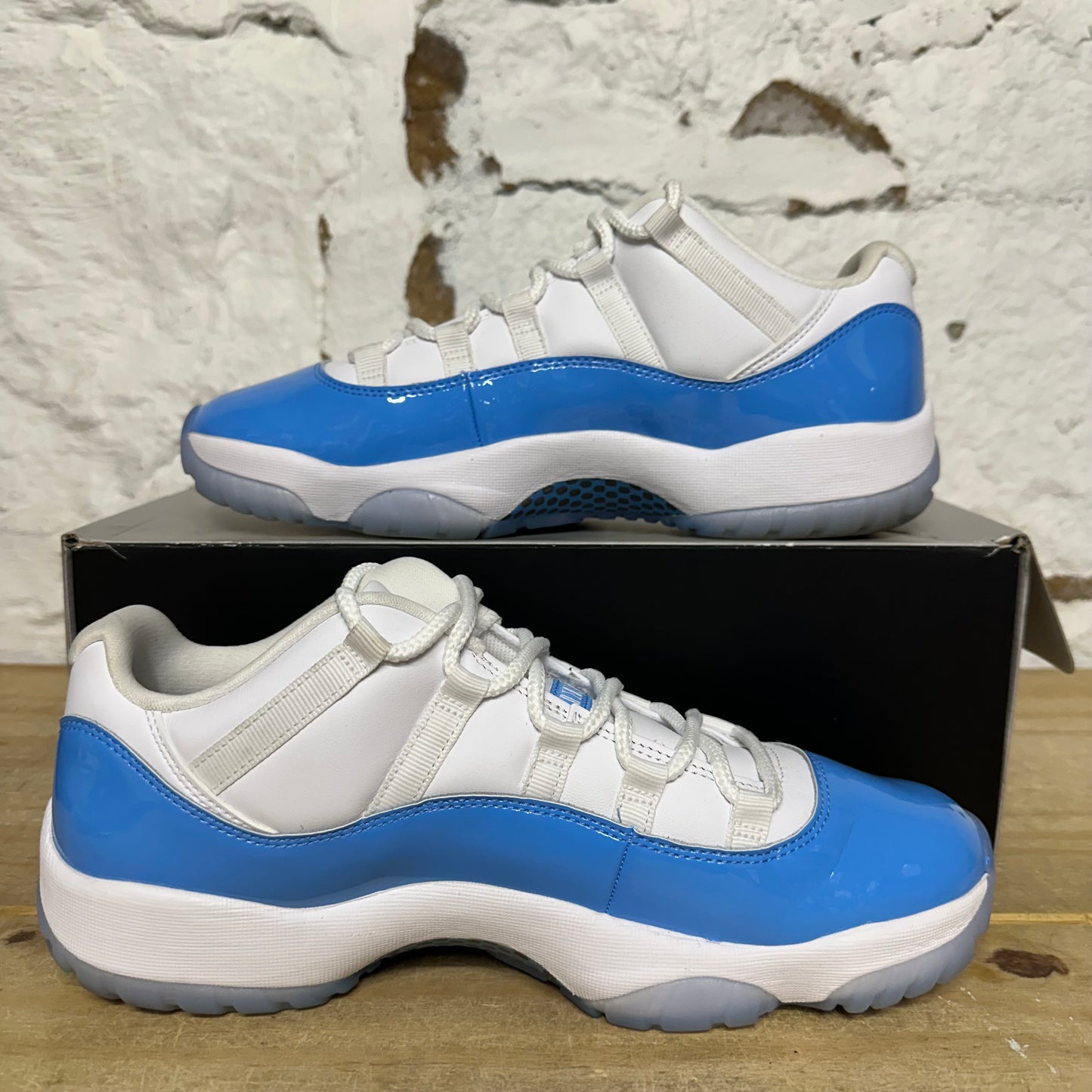 Air Jordan 11 Low UNC Blue (2026) Sz 10