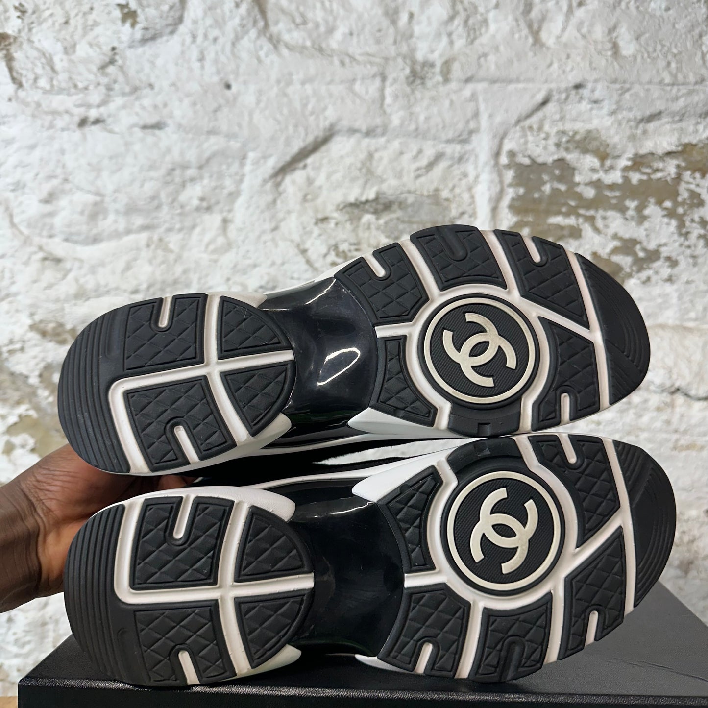 Chanel Black CC Green Black Trainer Sz 9 (42)