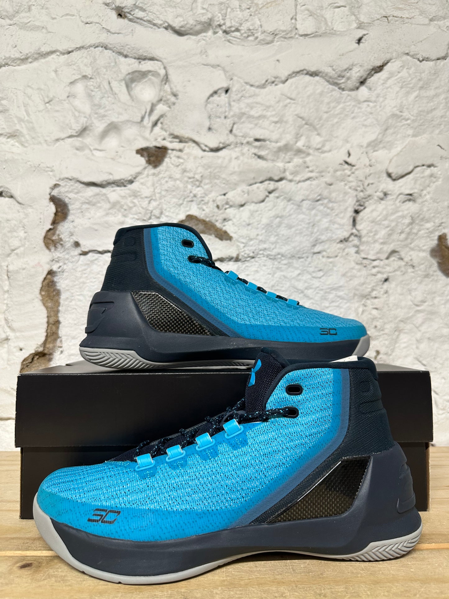 Under Armour Curry 3 Mid Peacock Blue Sz 10 DS