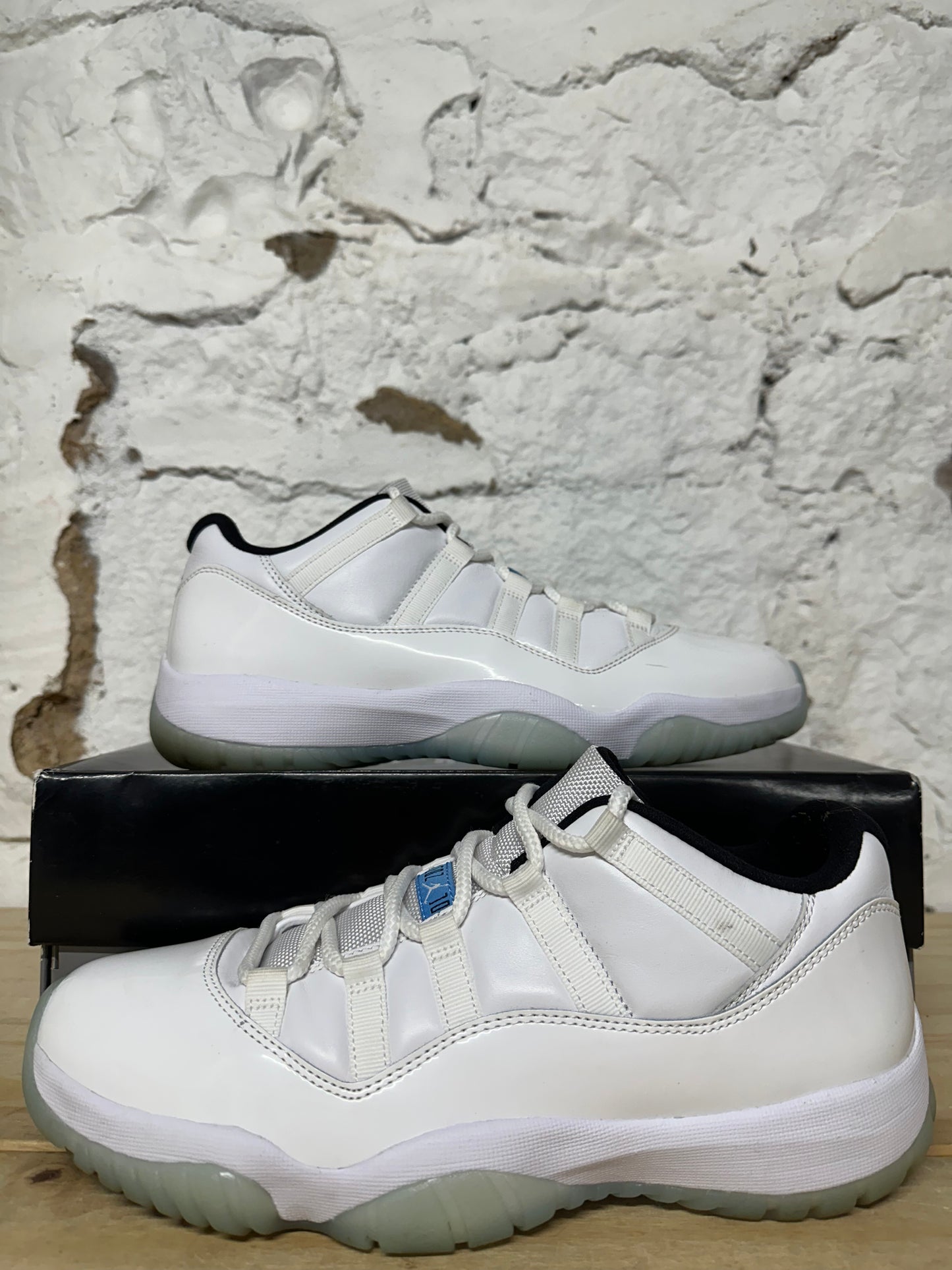 Air Jordan 11 Low Legend Blue Sz 9.5