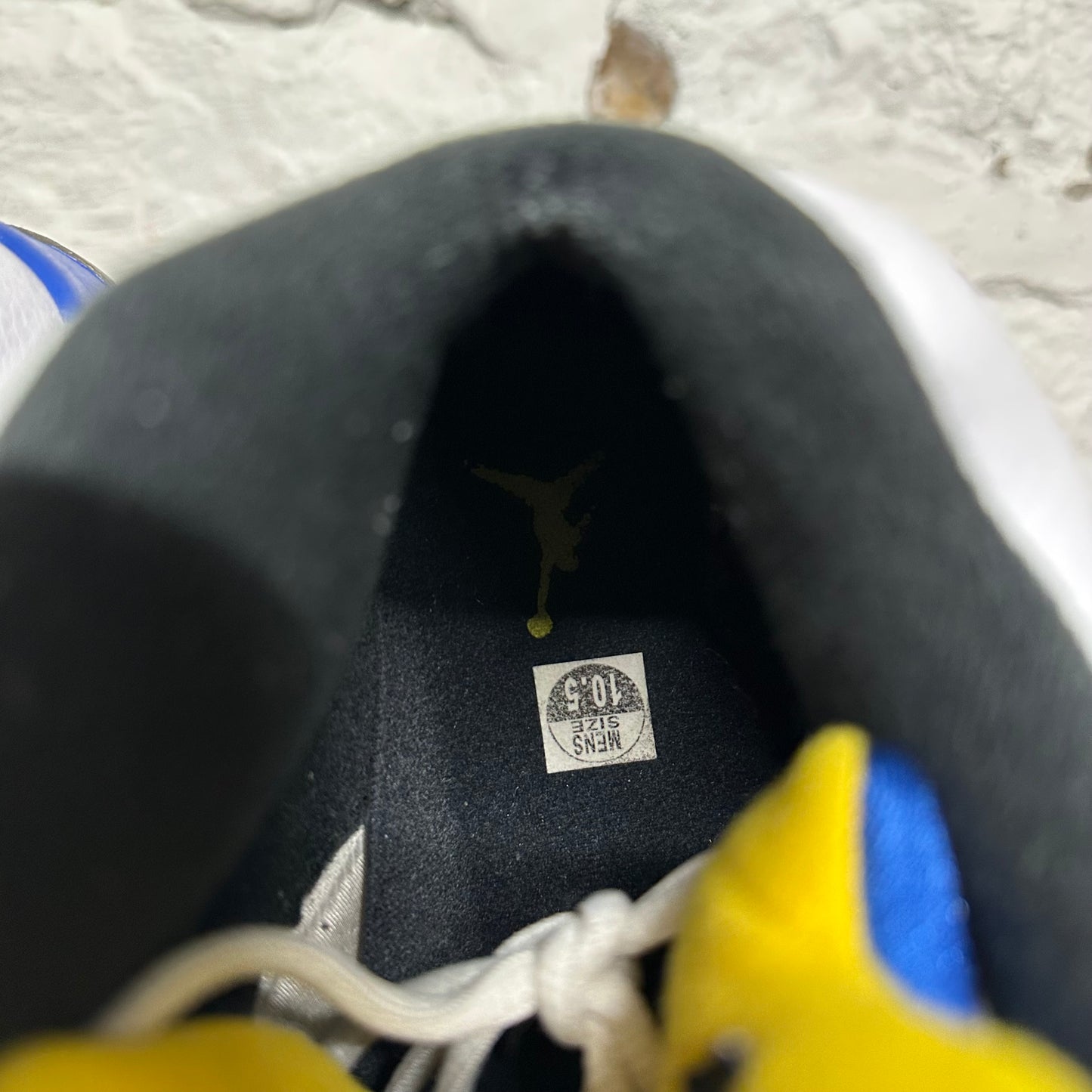 Air Jordan 5 Laney Sz 10.5