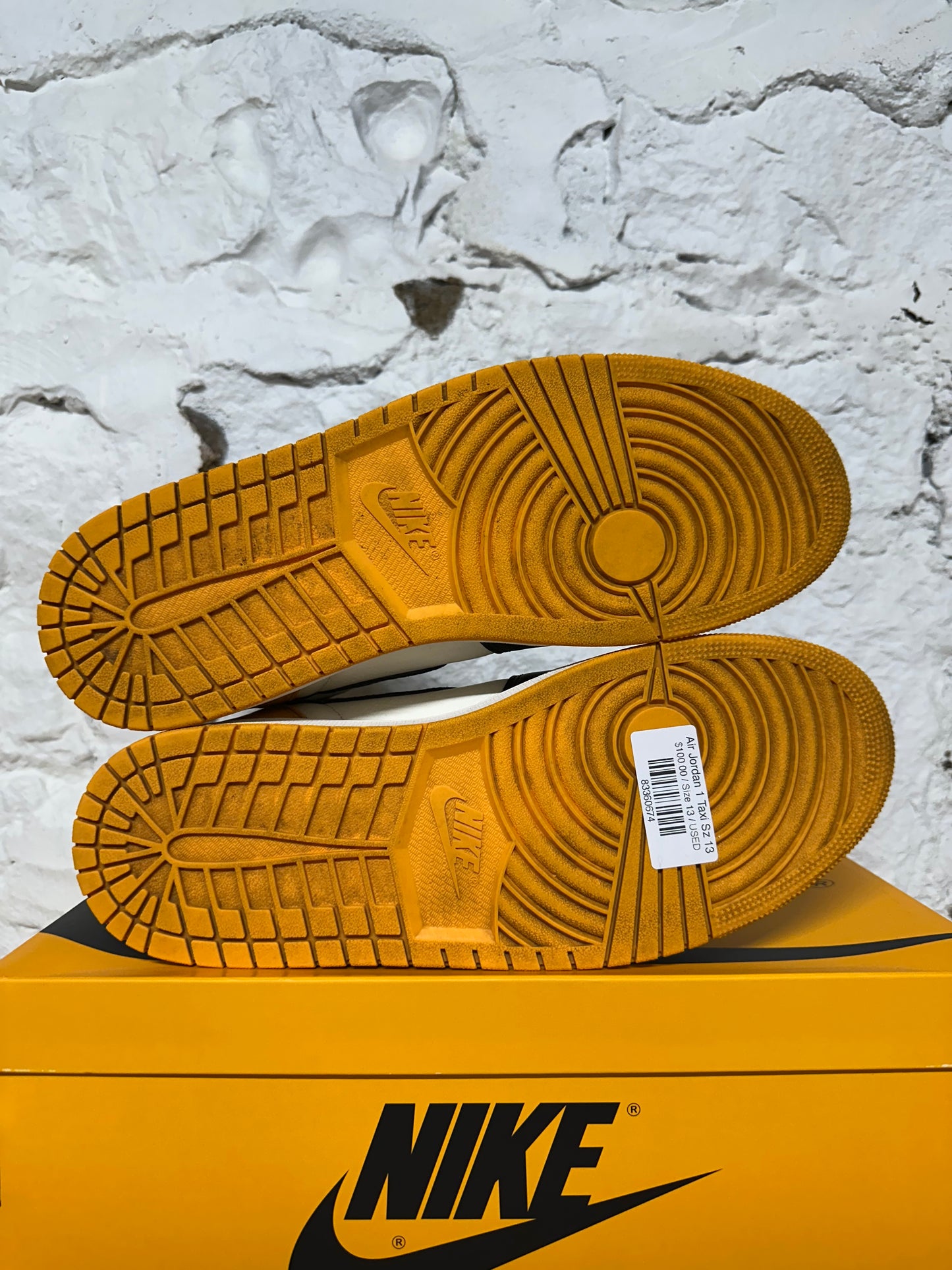 Air Jordan 1 High Taxi Sz 13