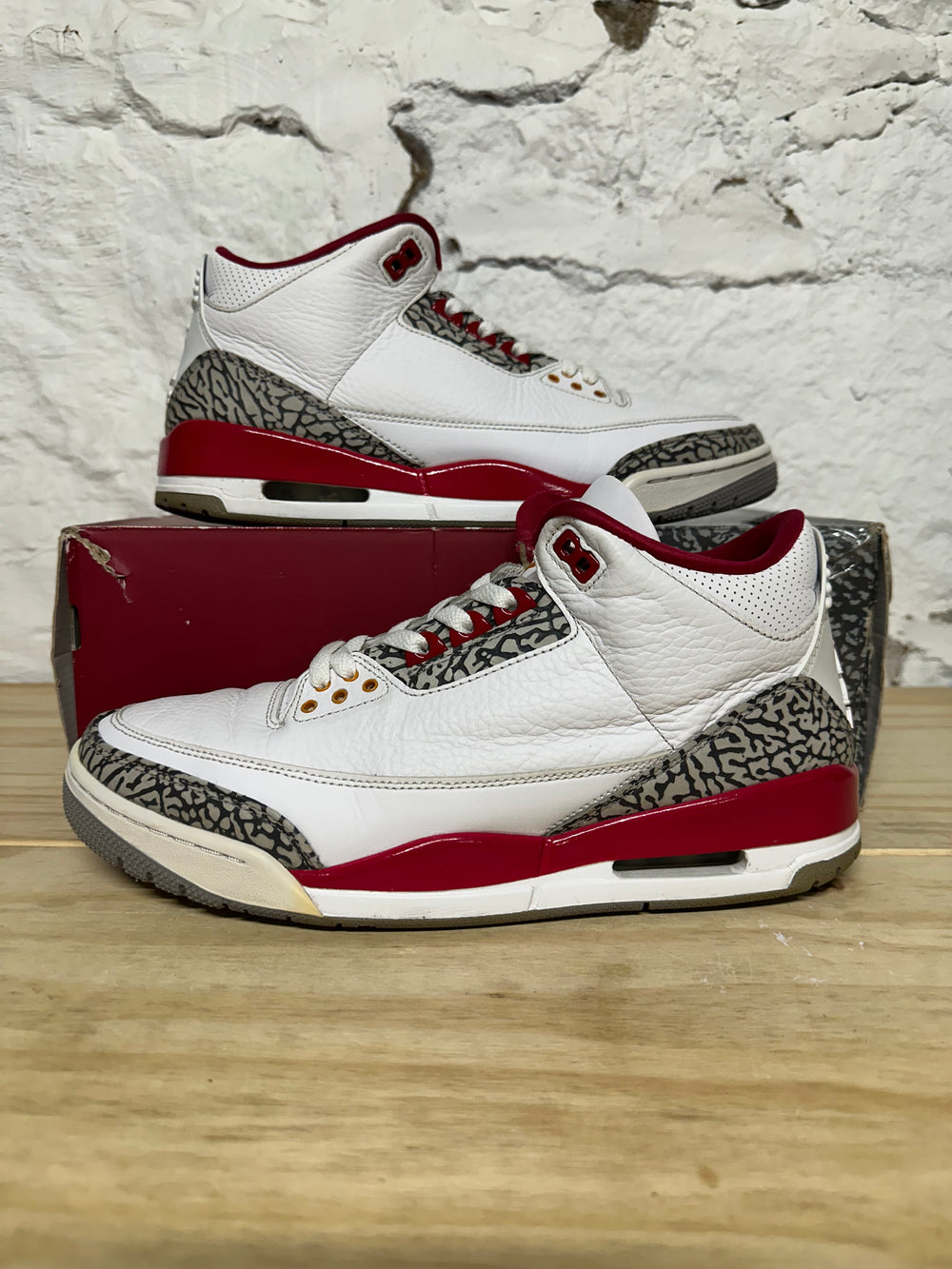 Air Jordan 3 Cardinal Sz 10.5