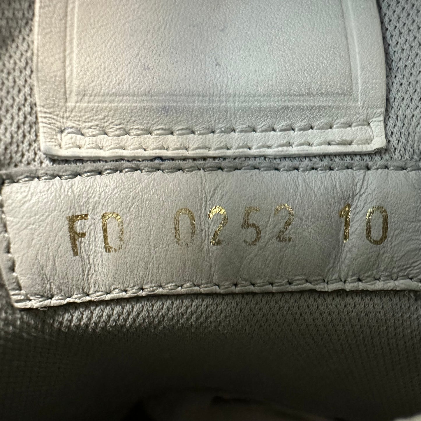 Louis Vuitton White Cream Trainer Sneaker Sz 11.5 (10LV)