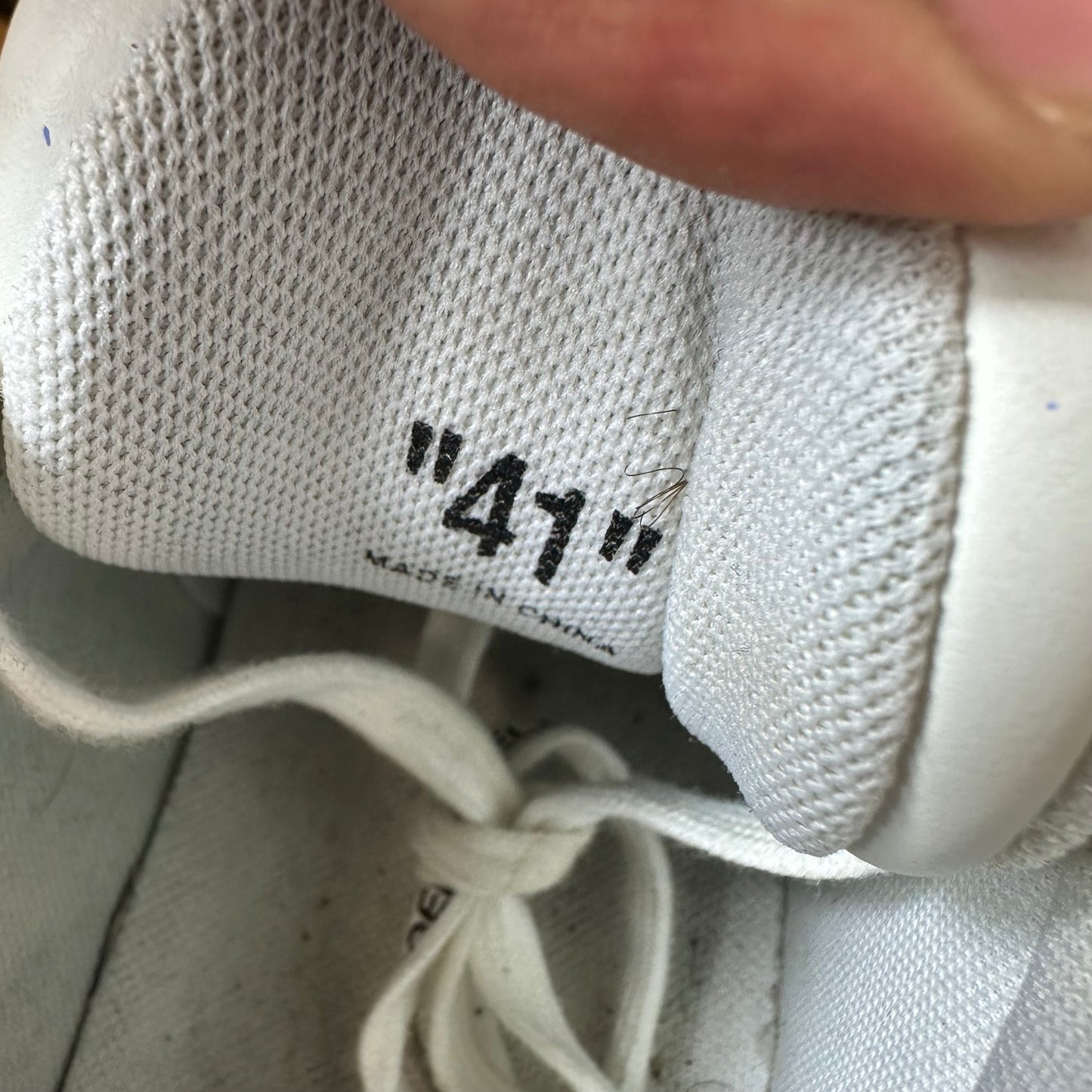 Off-White Out Of Office Brown White For Walking Sneaker Sz 8 (41)