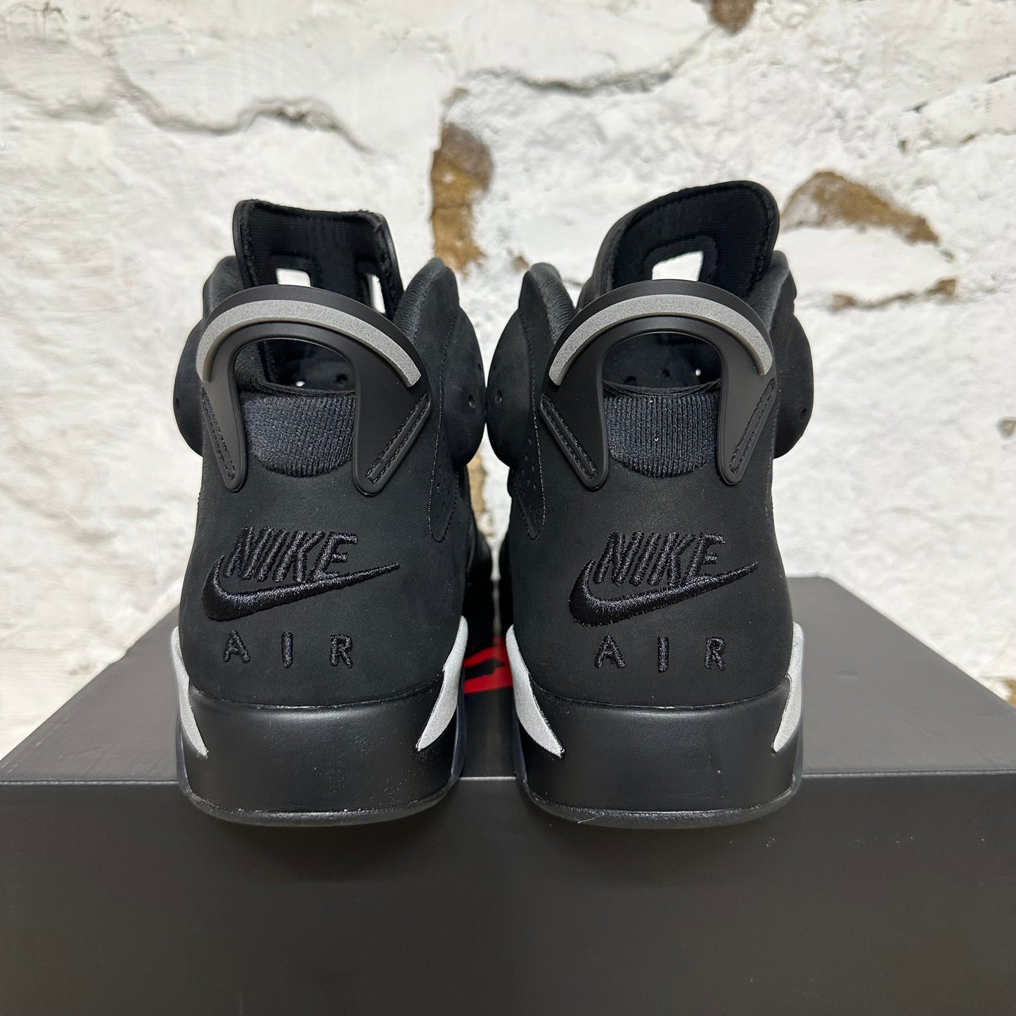 Air Jordan 6 Cap and Gown Sz 10.5