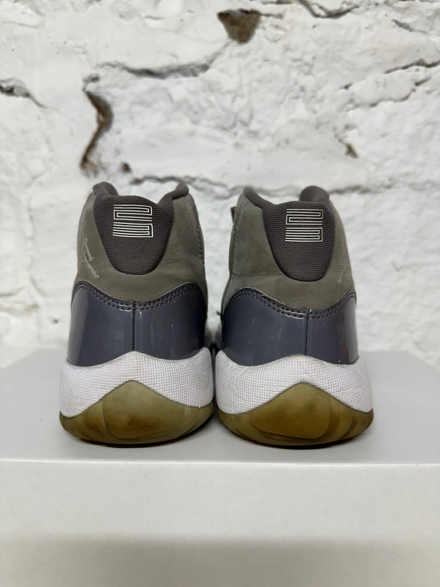 Air Jordan 11 High Cool Grey Sz 6Y