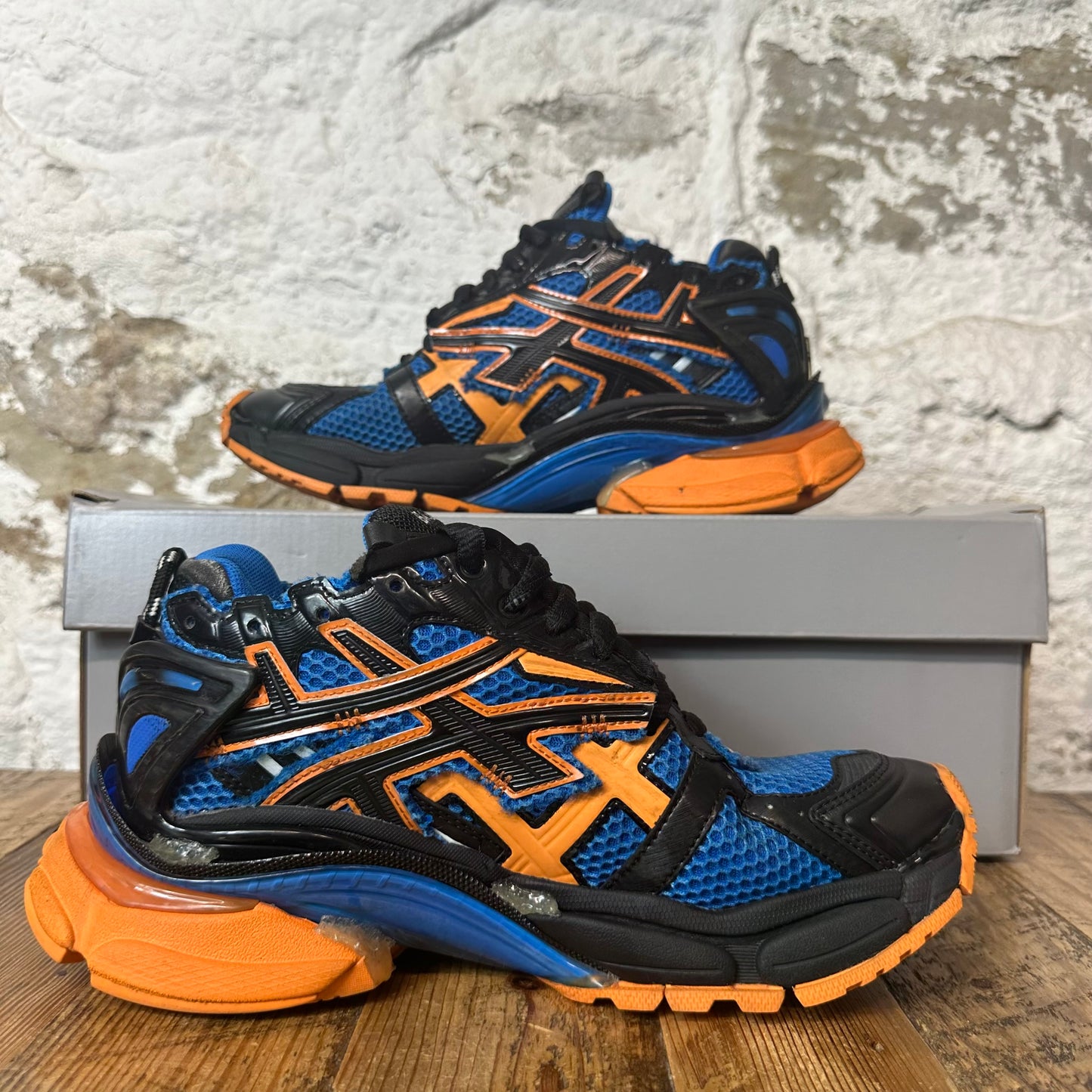 Balenciaga Runner Black Orange Blue Sneaker Sz 6.5 (39)