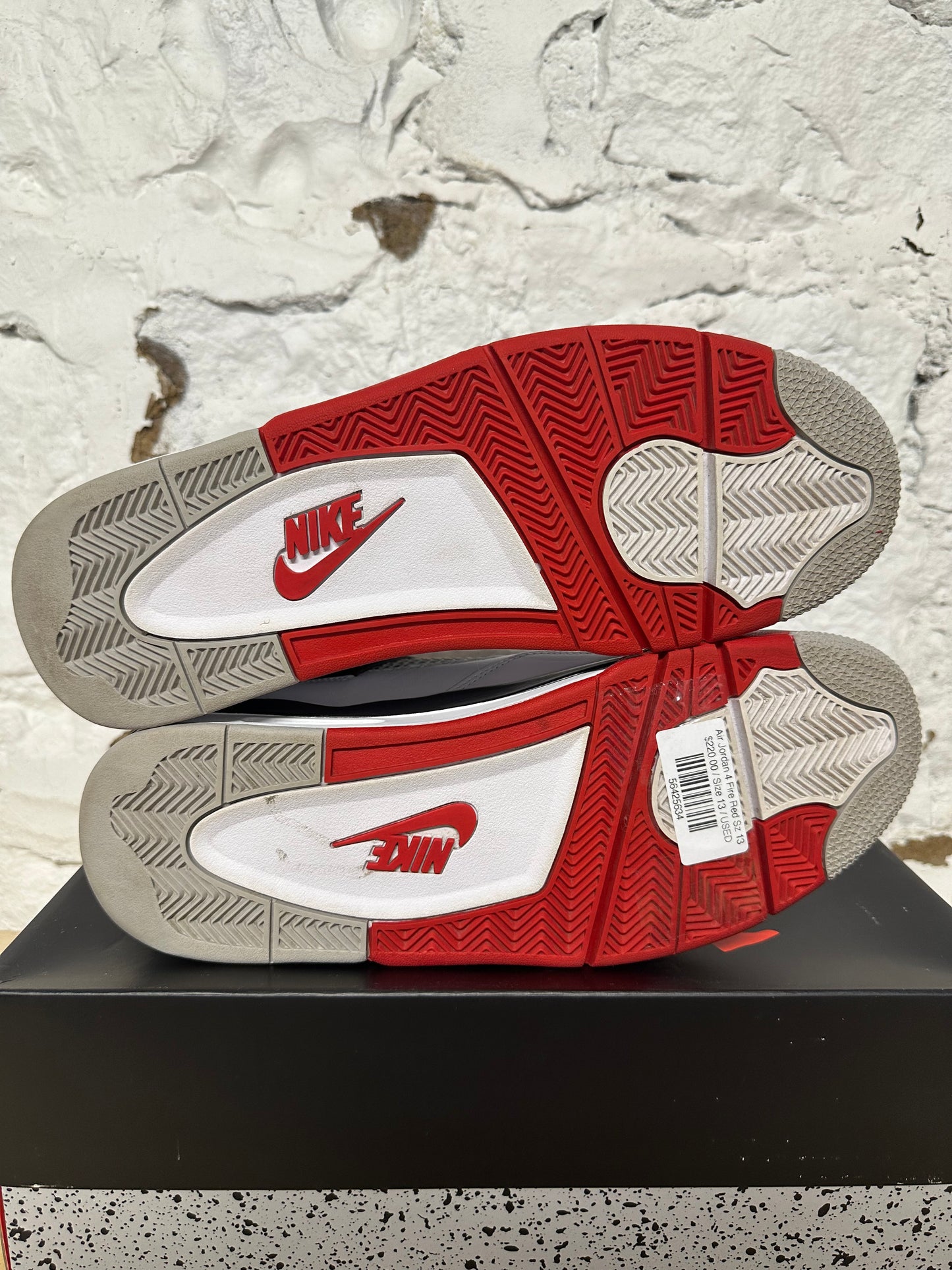 Air Jordan 4 Fire Red Sz 13