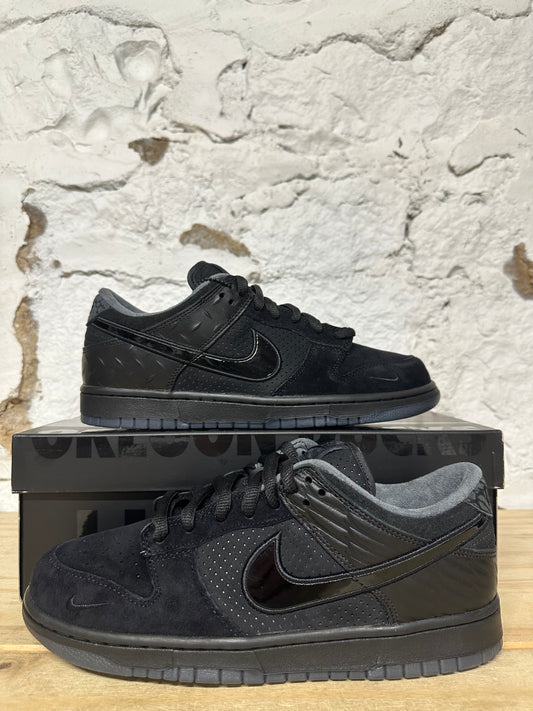 Nike Dunk Low Oregon Alternate Black Sz 9.5 DS