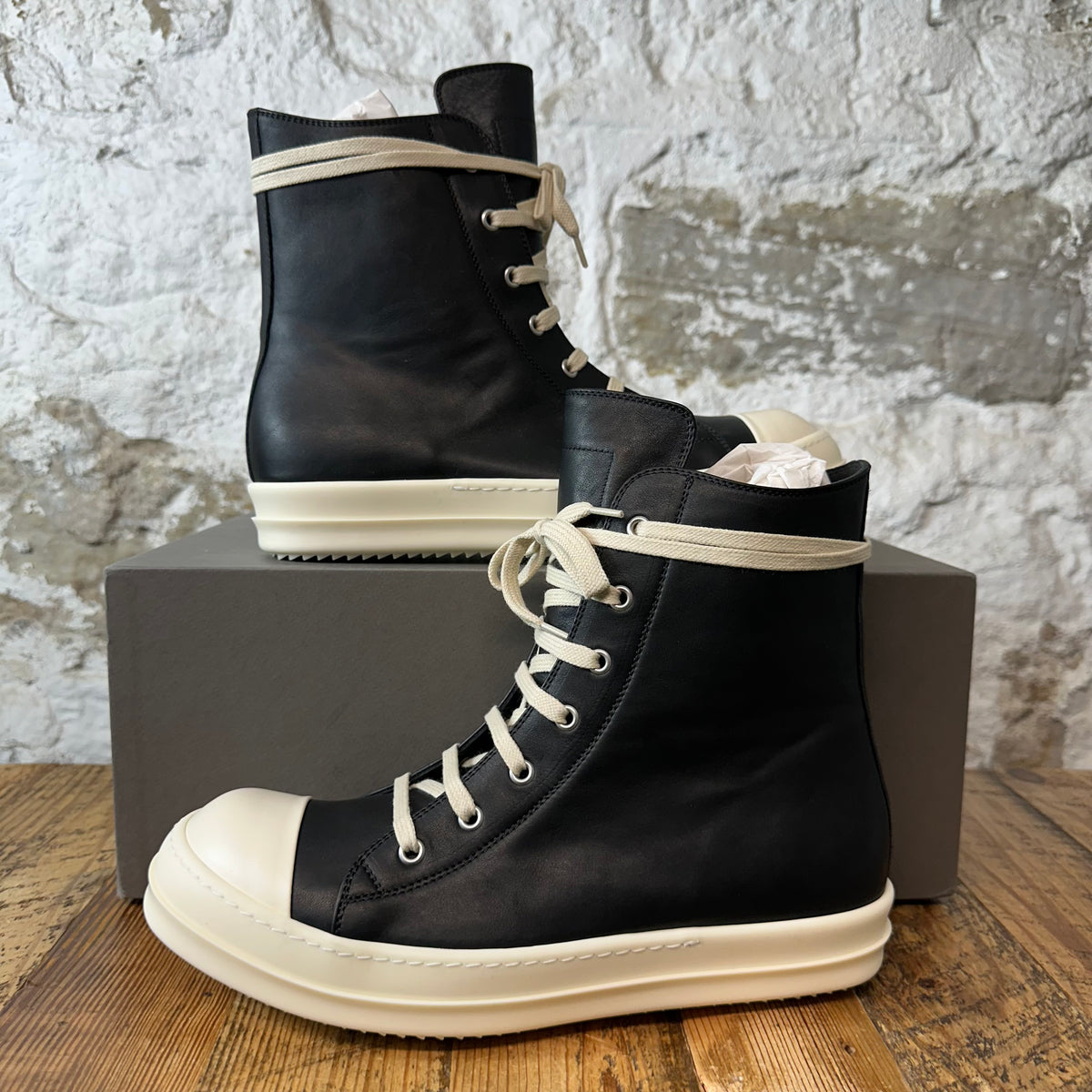 Rick Owens High Black Milk Sneaker Sz 10 (43) DS