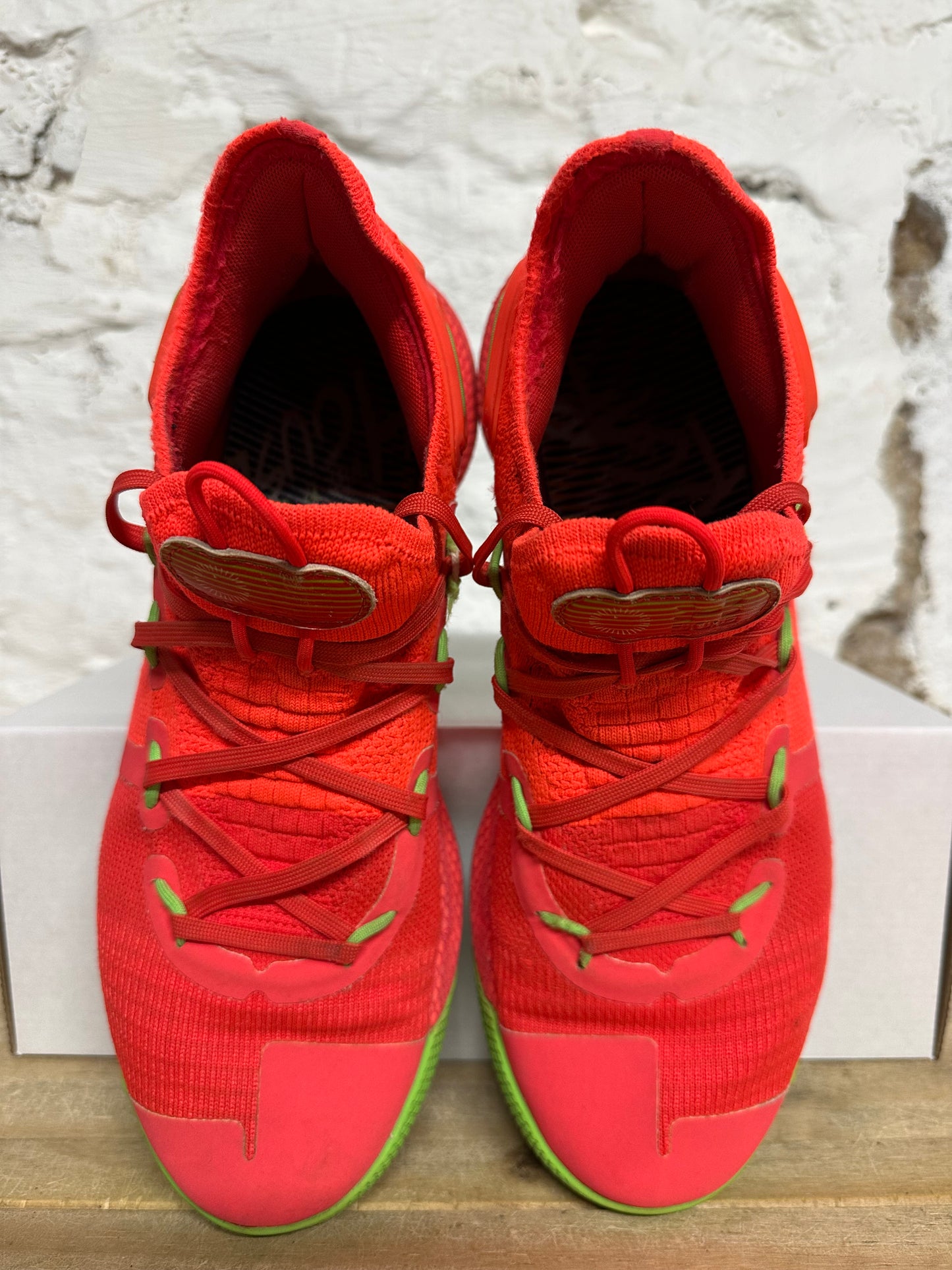 Under Armour Curry 6 Roaracle Sz 10.5