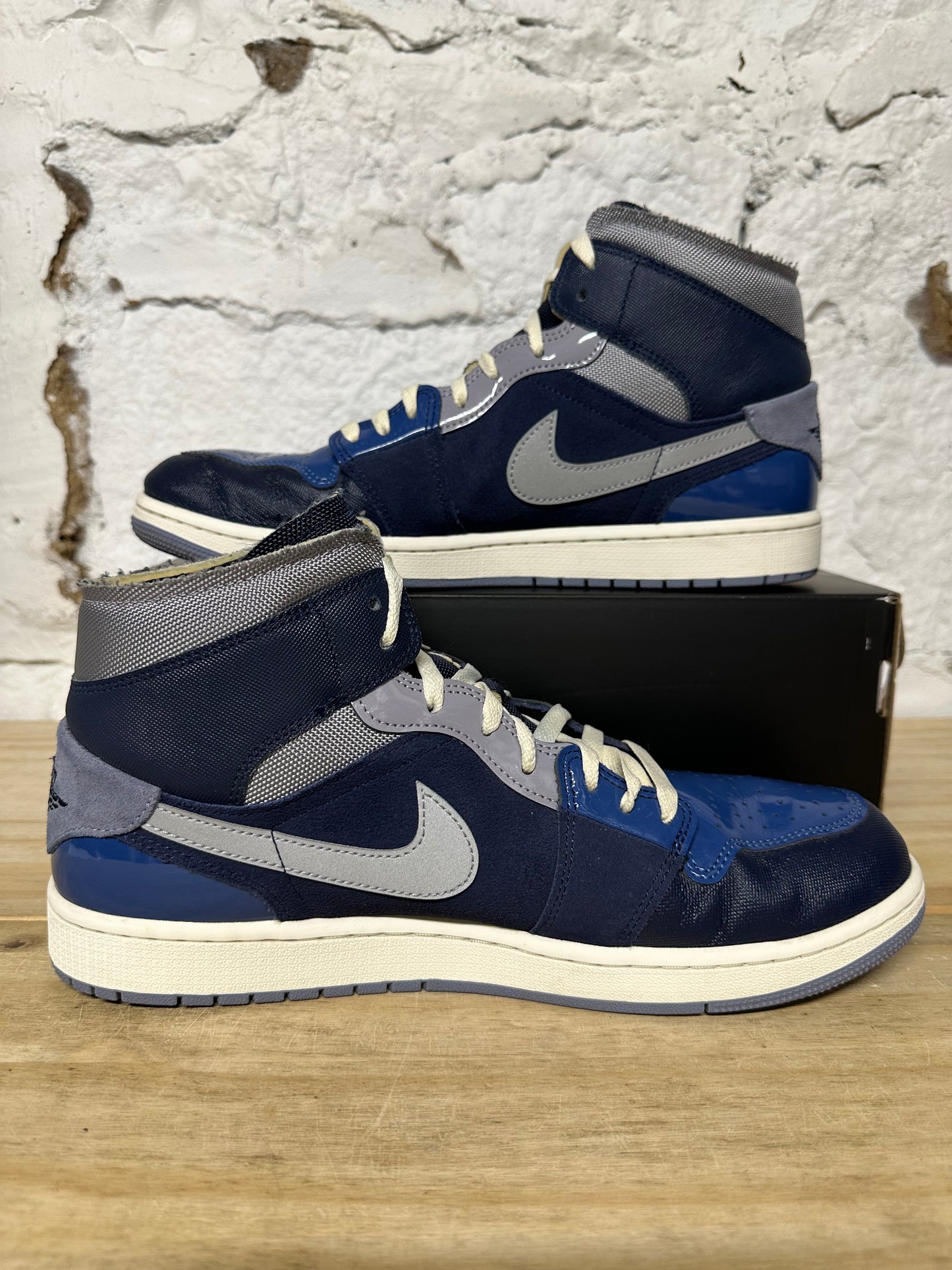 Air Jordan 1 Mid Craft Obsidian Sz 13
