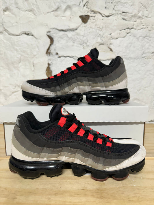 Nike Vapormax 95 Hot Red Sz 8.5