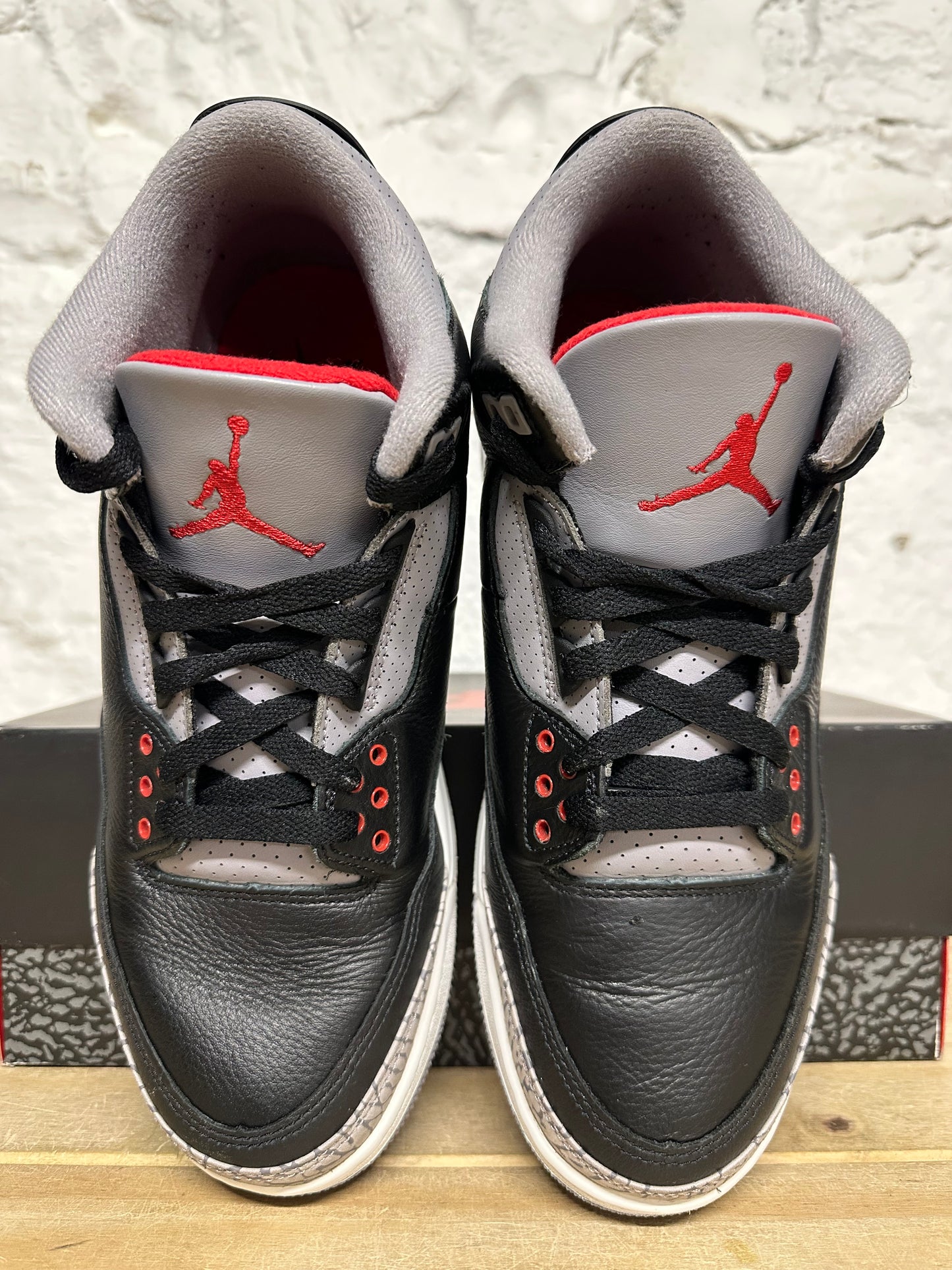 Air Jordan 3 Black Cement Sz 10
