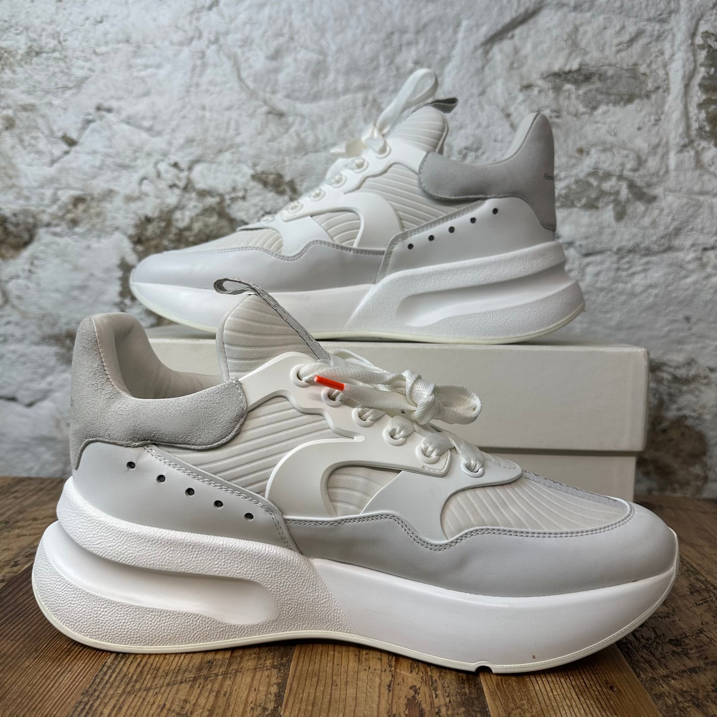 Alexander Mcqueen Triple White Nappa Joey Sneaker Sz 10 (43)