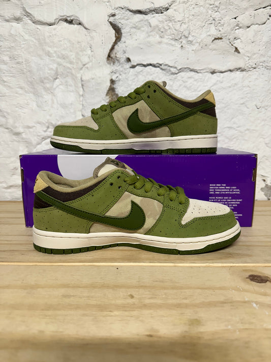 Nike SB Dunk Low Yuto Matcha Sz 7.5 DS