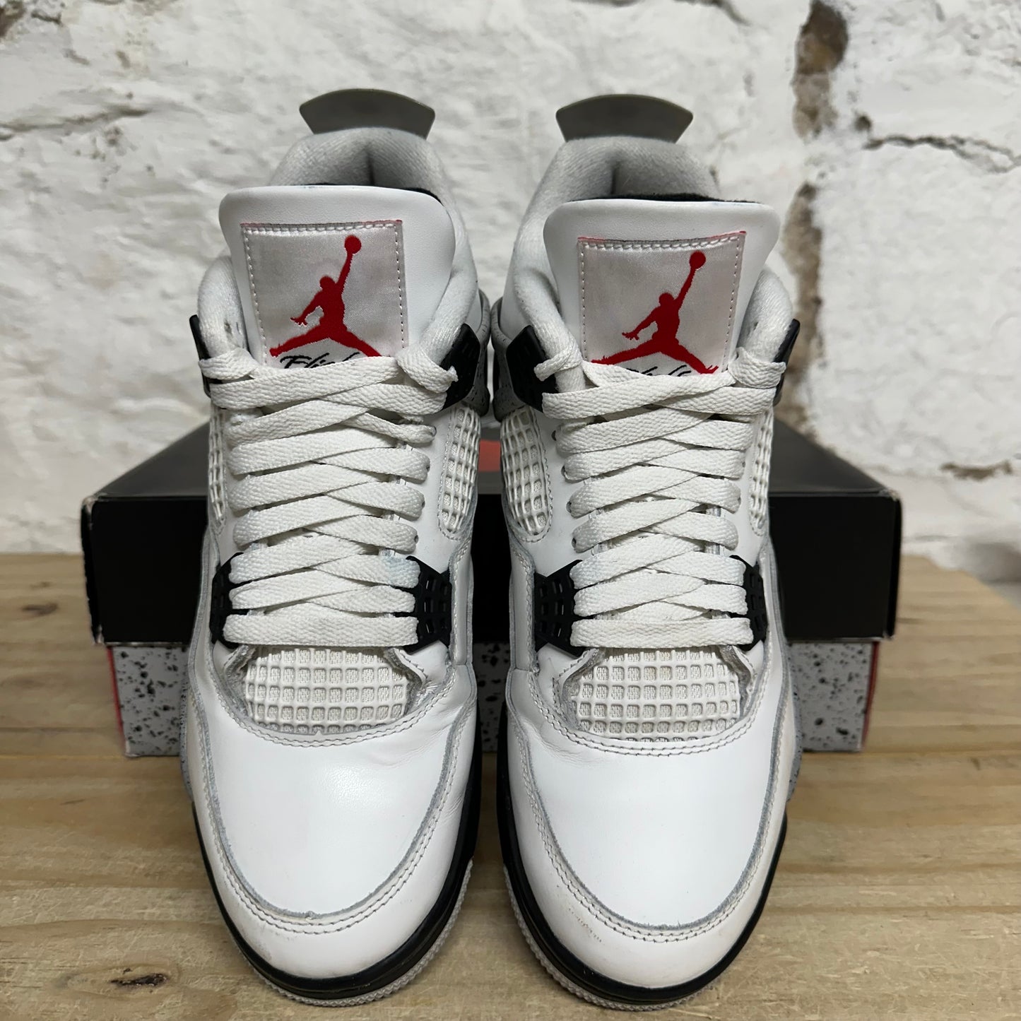 Air Jordan 4 White Cement Sz 8