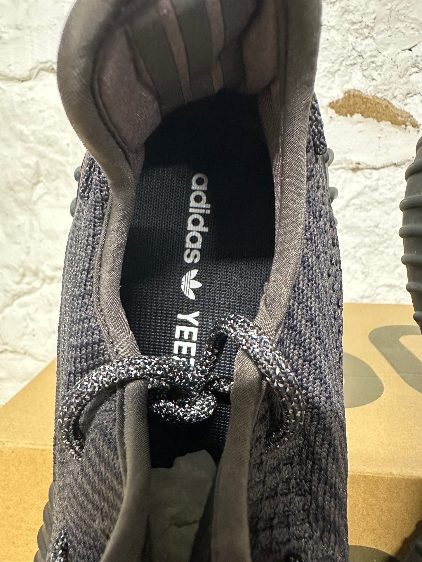 Yeezy 350 V2 Black Non Reflective Sz 12 DS