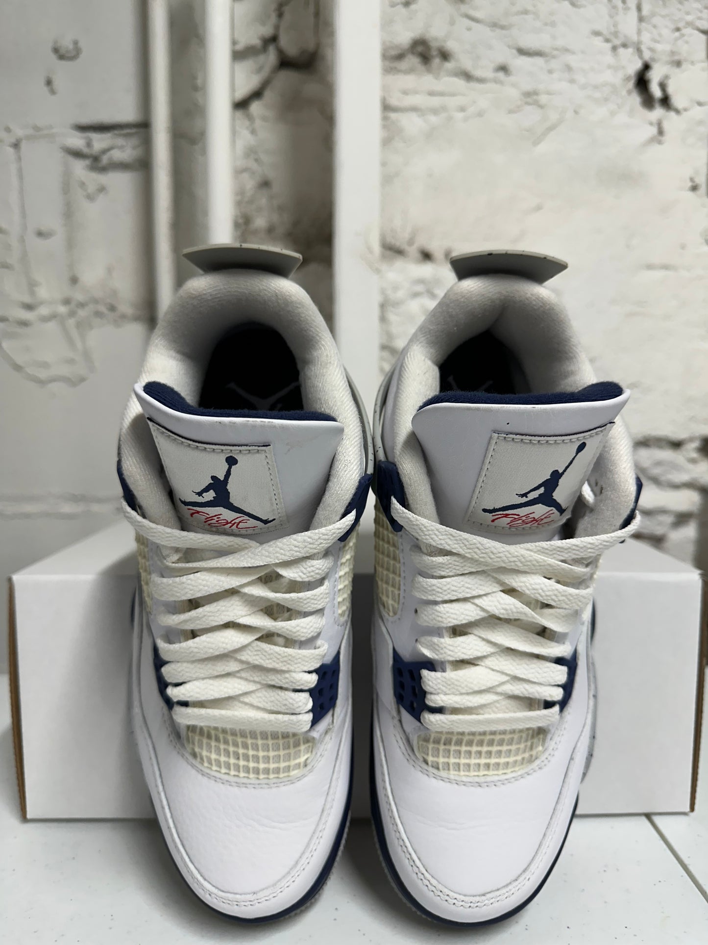 Air Jordan 4 Midnight Navy Sz 6