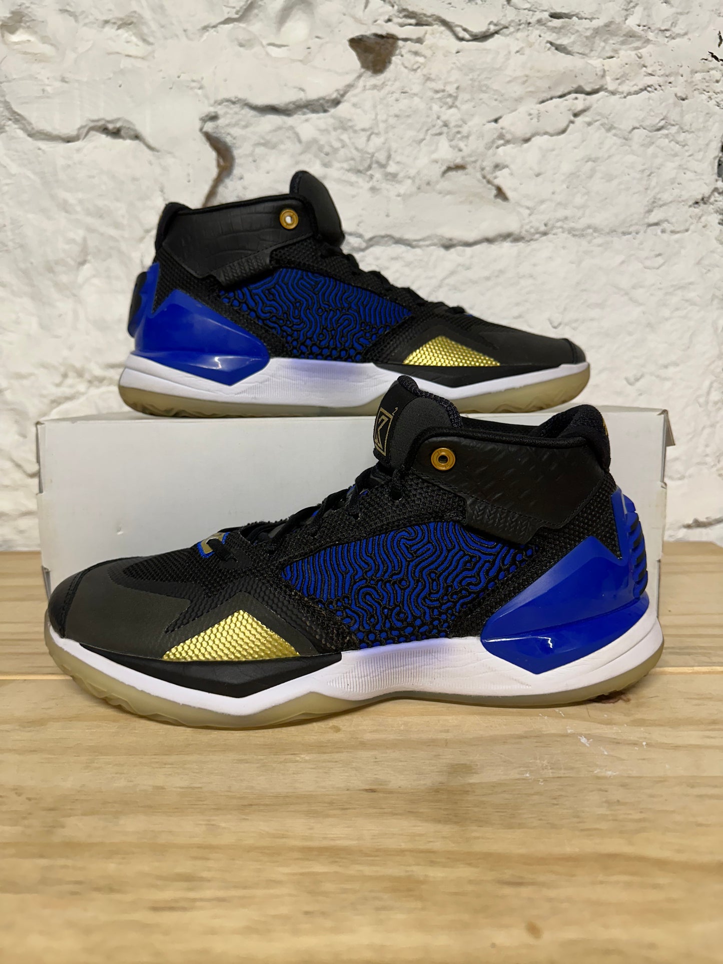 New Balance Kawhi Four Bounces Sz 11