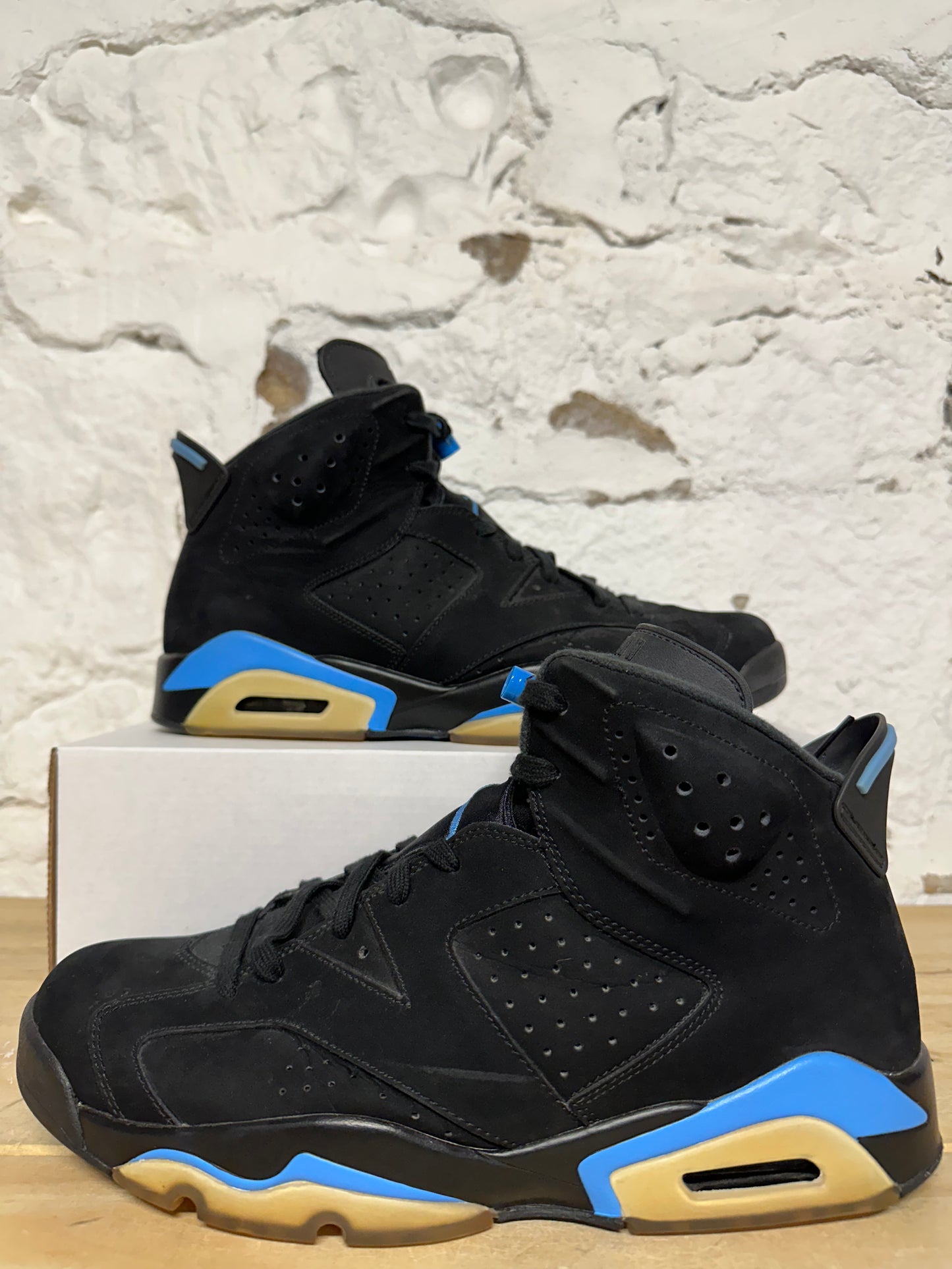 Air Jordan 6 UNC Sz 12
