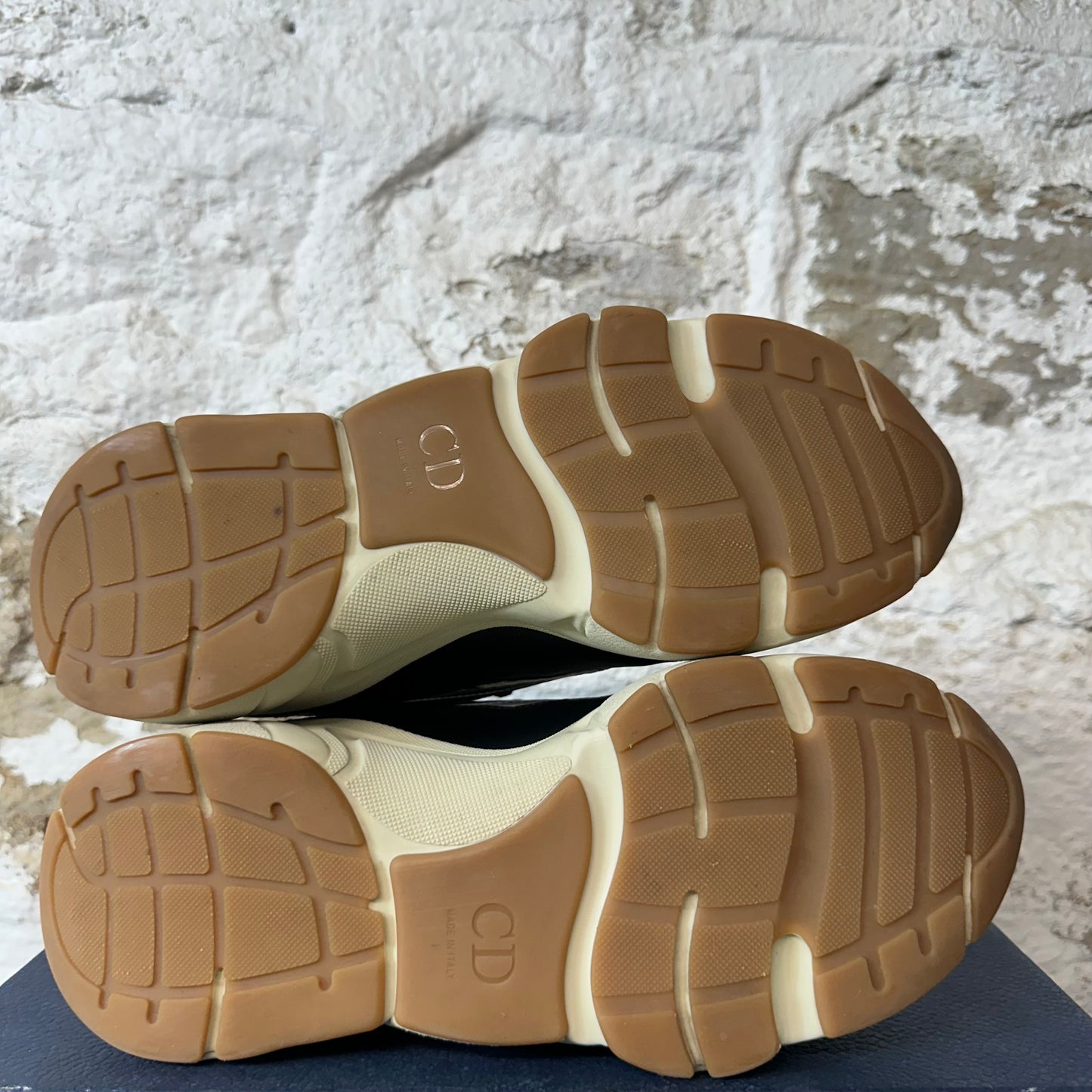 Dior B22 Brown Black Cream Sneaker Sz 9 (42)