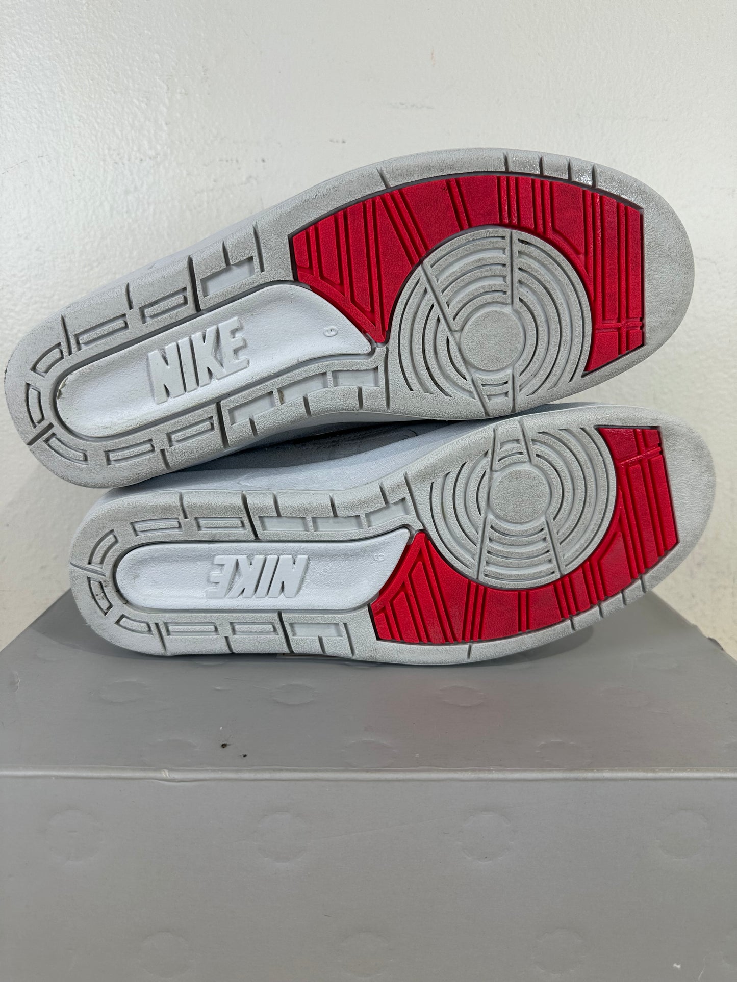 Air Jordan 2 Union Grey Fog Sz 9