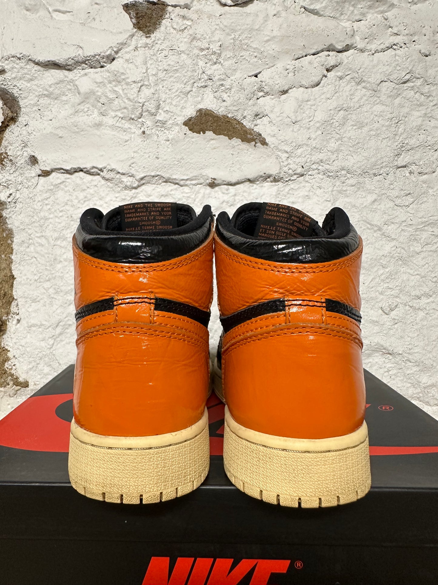 Air Jordan 1 High Shattered Backboard 3.0 Sz 3.5Y