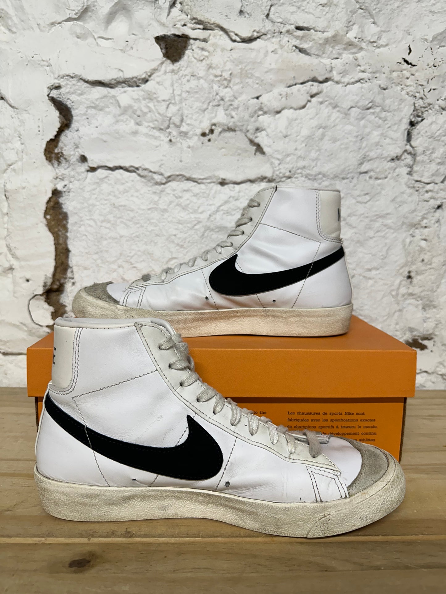 Nike Blazer Black White Sz 8.5