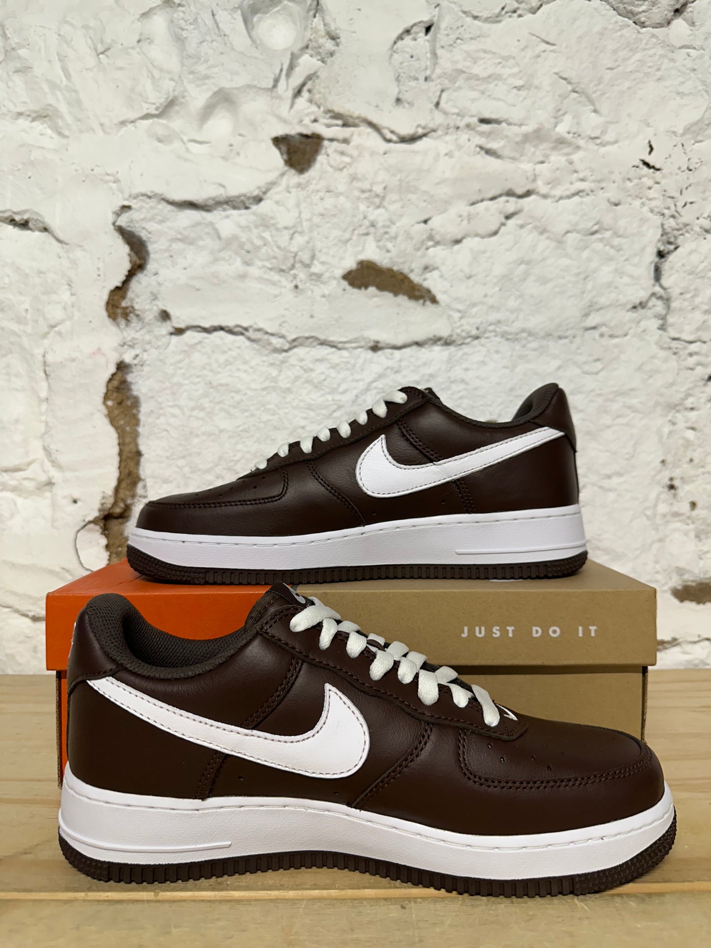 Nike Air Force 1 Low Chocolate Sz 8.5 DS