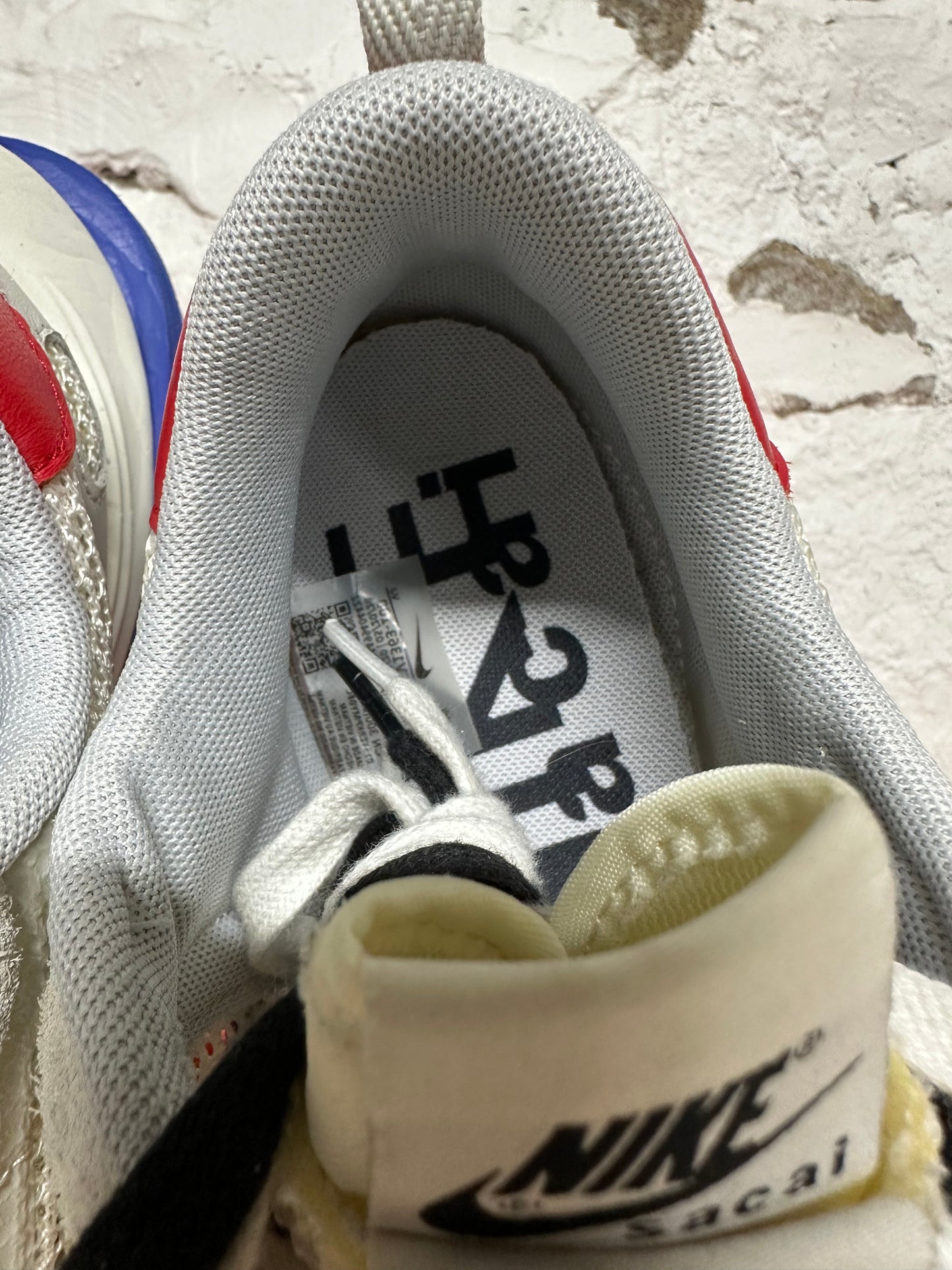 Nike Vaporwaffle Sacai Sport Fuschia Sz 12