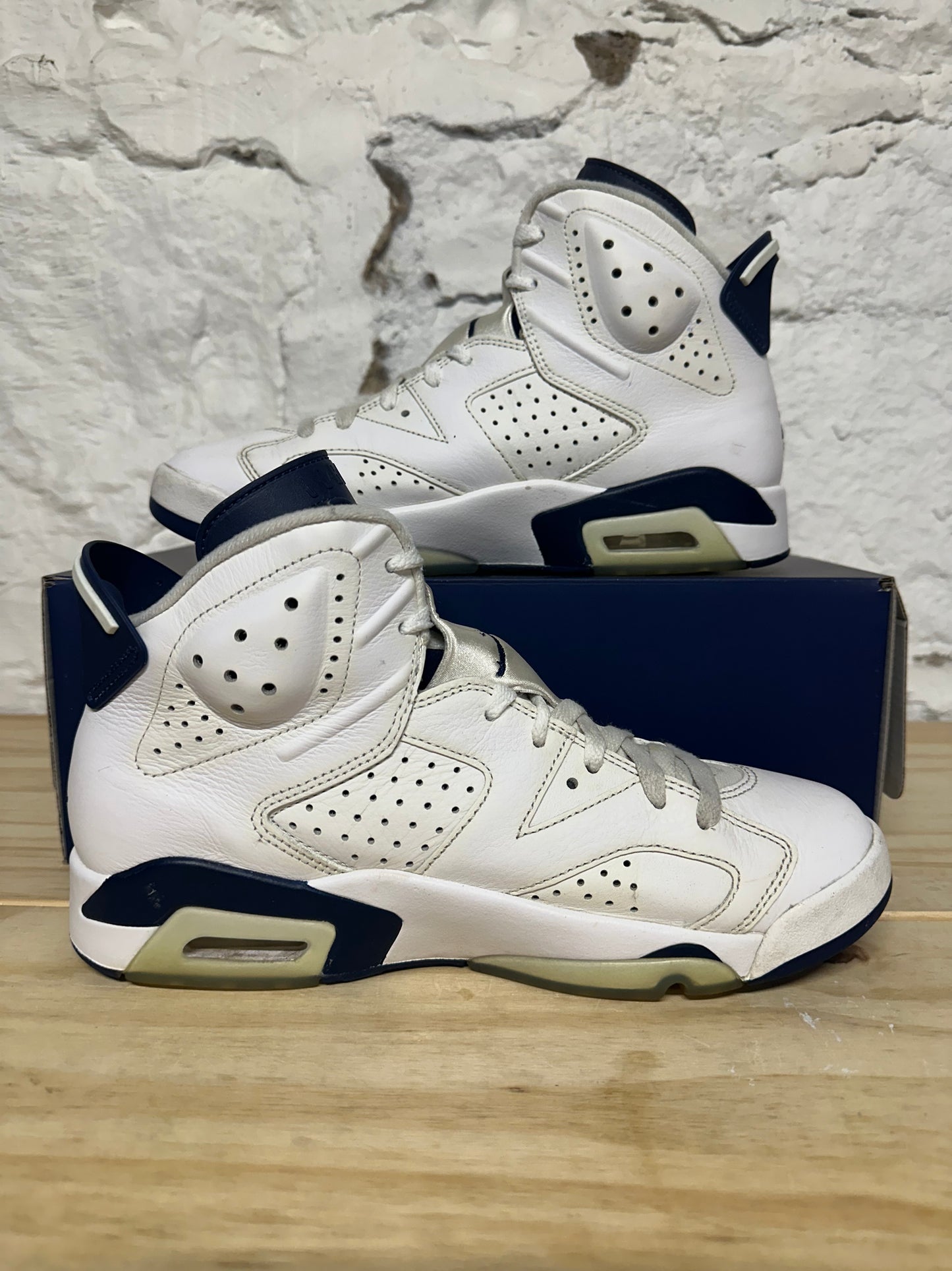 Air Jordan 6 Midnight Navy Sz 9