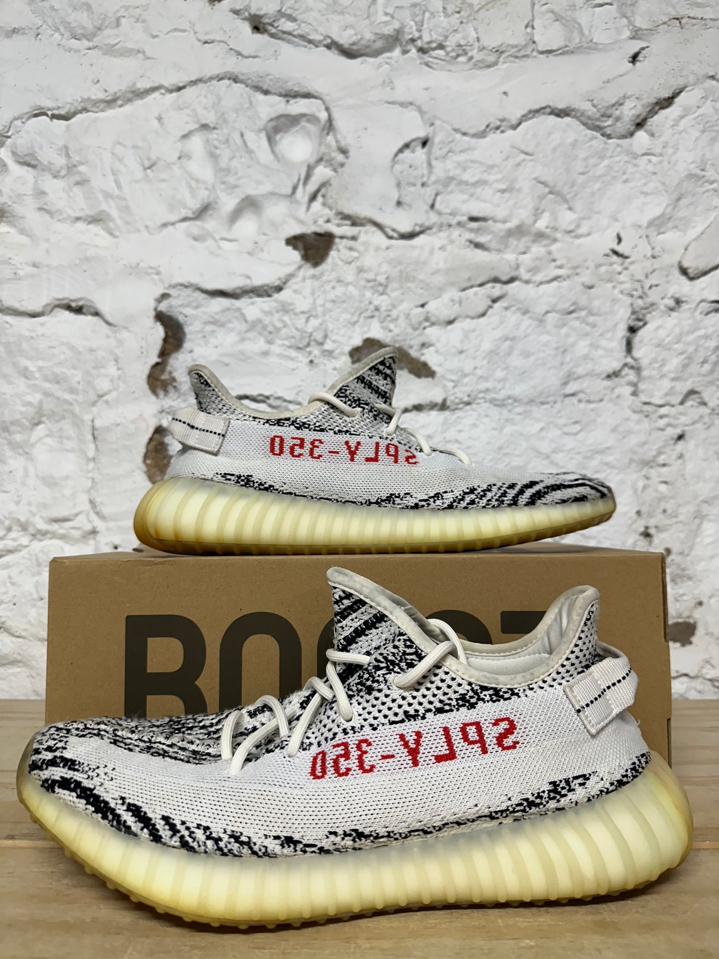 Yeezy 350 V2 Zebra Sz 12