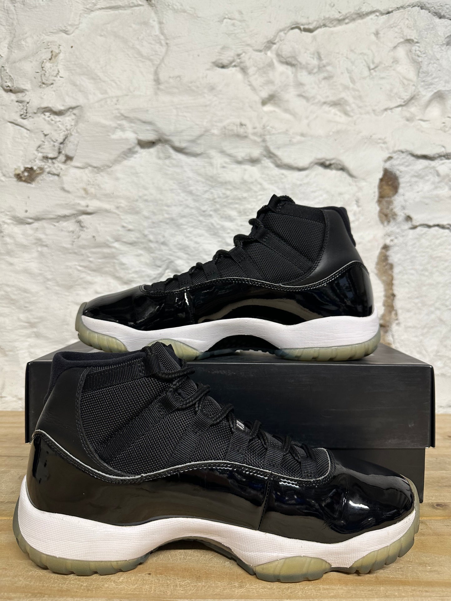 Air Jordan 11 High Space Jam Sz 10