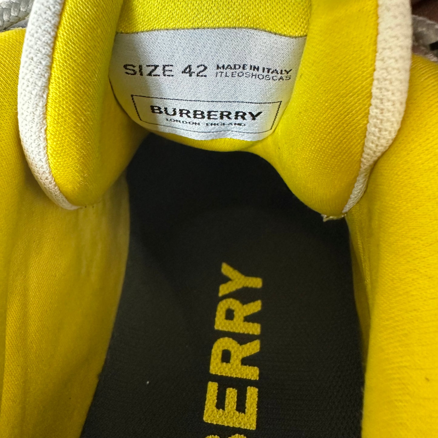 Burberry Arthur Black Grey Yellow Sneaker Sz 9 (42)