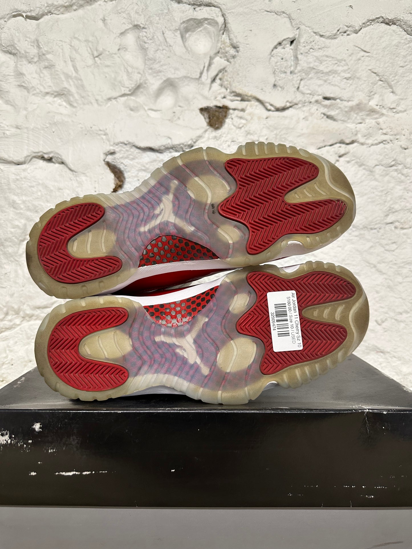 Air Jordan 11 High Cherry Sz 10