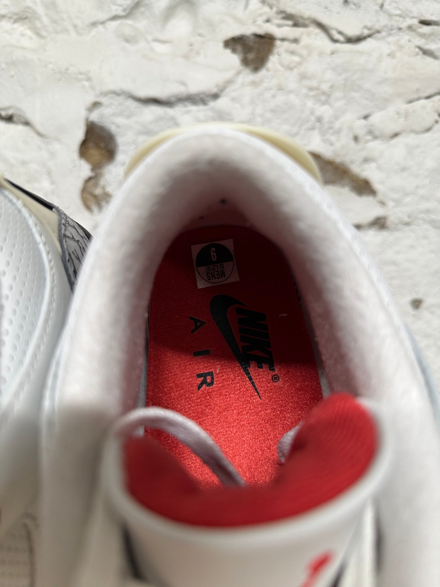 Air Jordan 3 White Cement Reimagined Sz 9