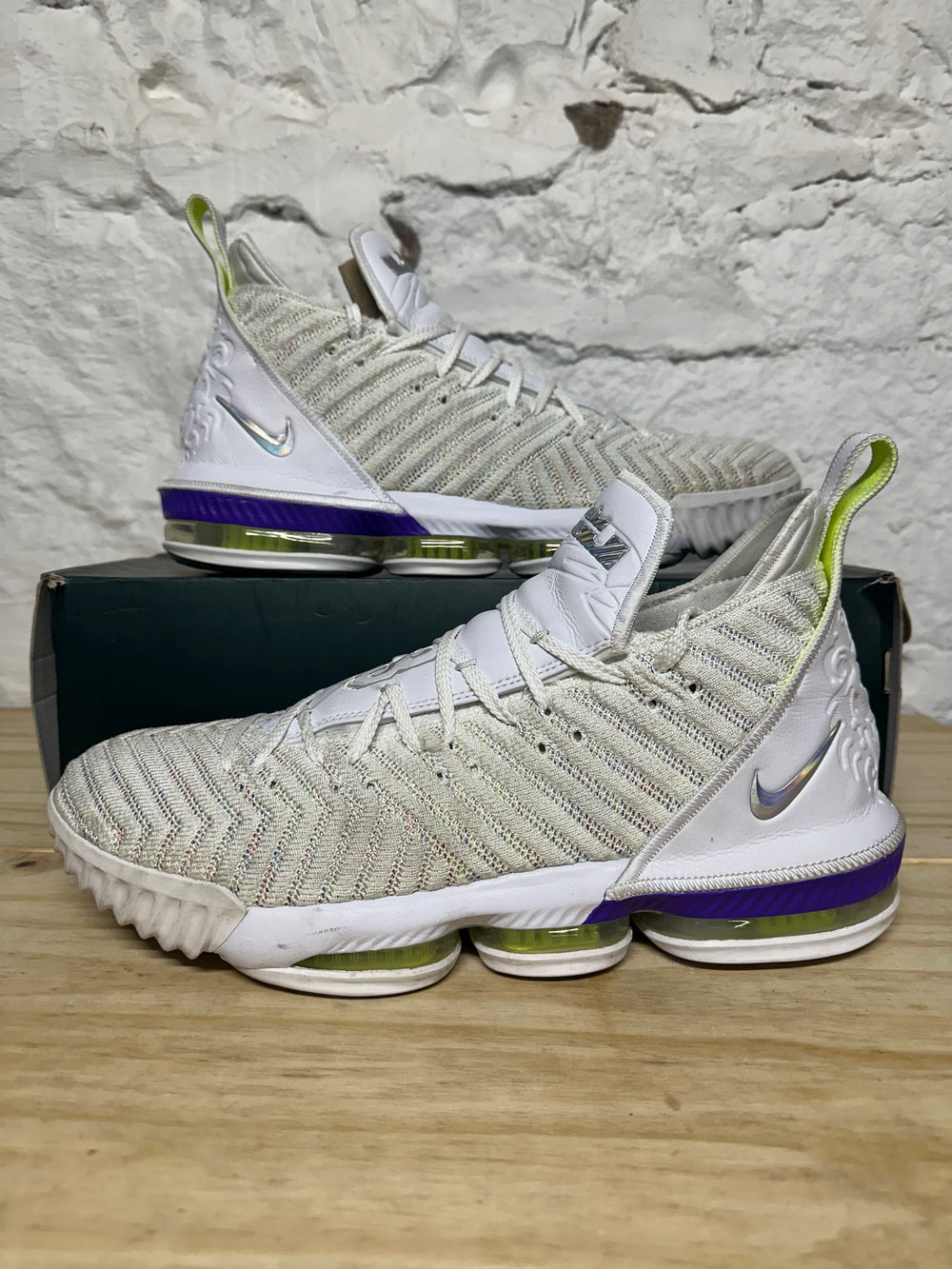 Nike LeBron 16 Buzz Lightyear Sz 13