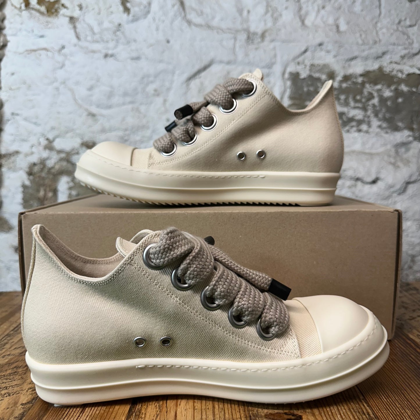 Rick Owens Jumbo Lace Milk Canvas Sneaker DS